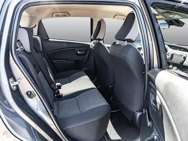 Toyota Yaris view 7