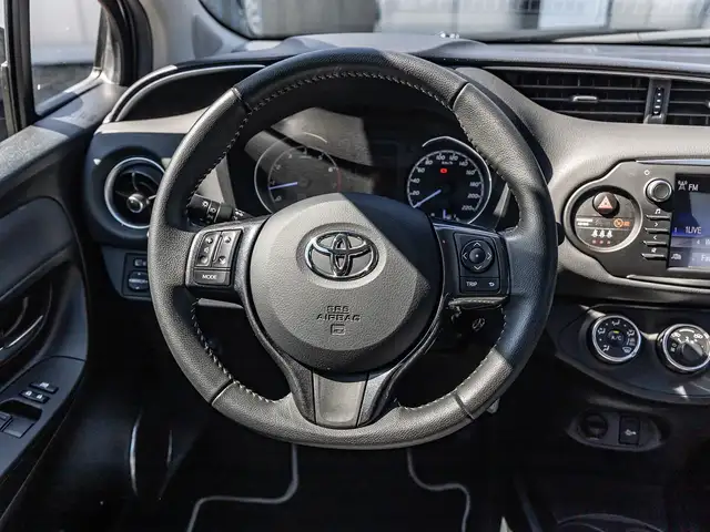 Toyota Yaris view 11