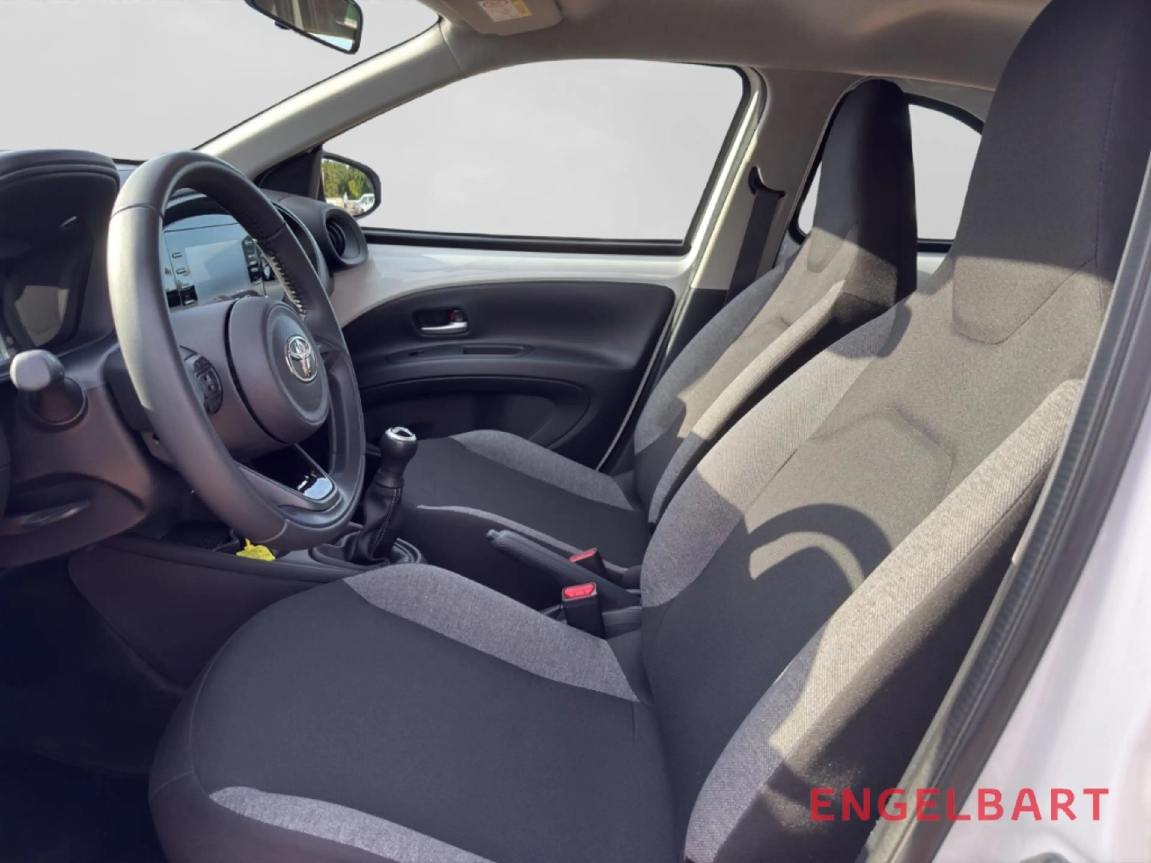 Toyota Aygo X Play Klima CarPlay DAB Spurhalteass. — photo 7