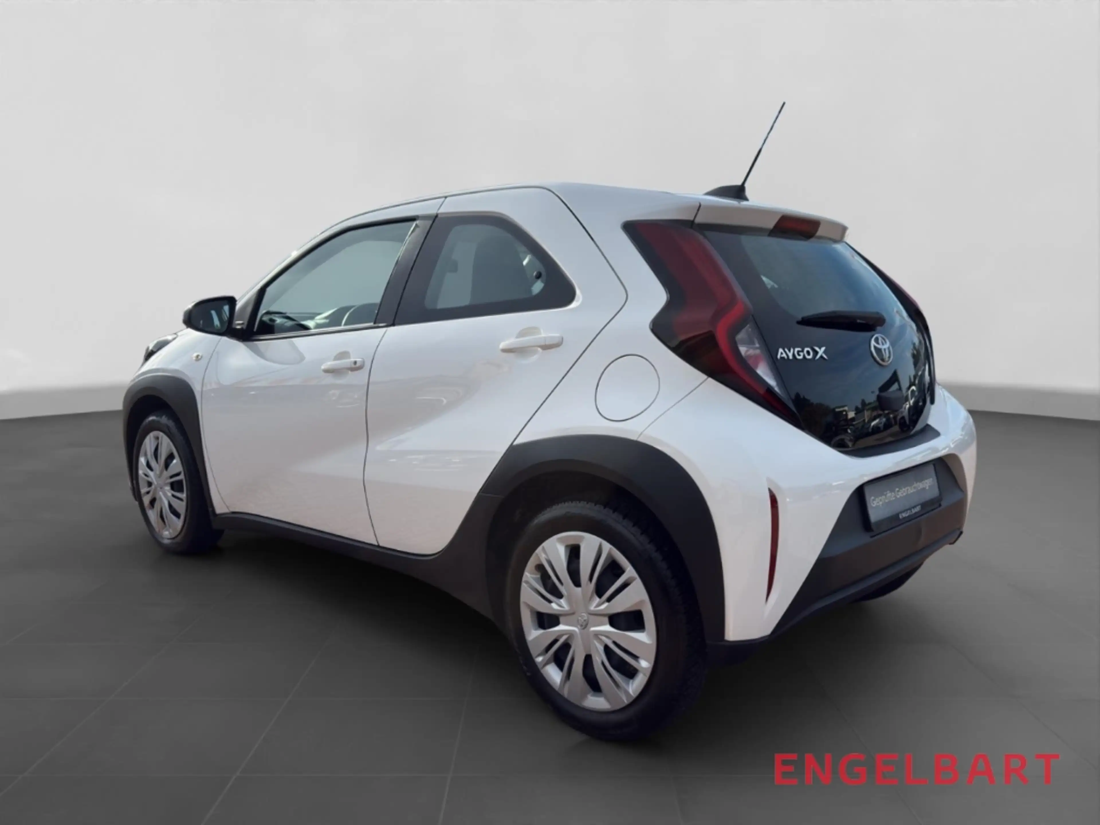 Toyota Aygo X Play Klima CarPlay DAB Spurhalteass. — photo 3