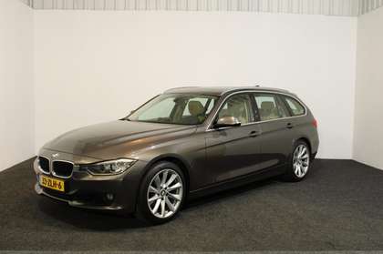 BMW 320 3-serie Touring 320i High Executive automaat panor