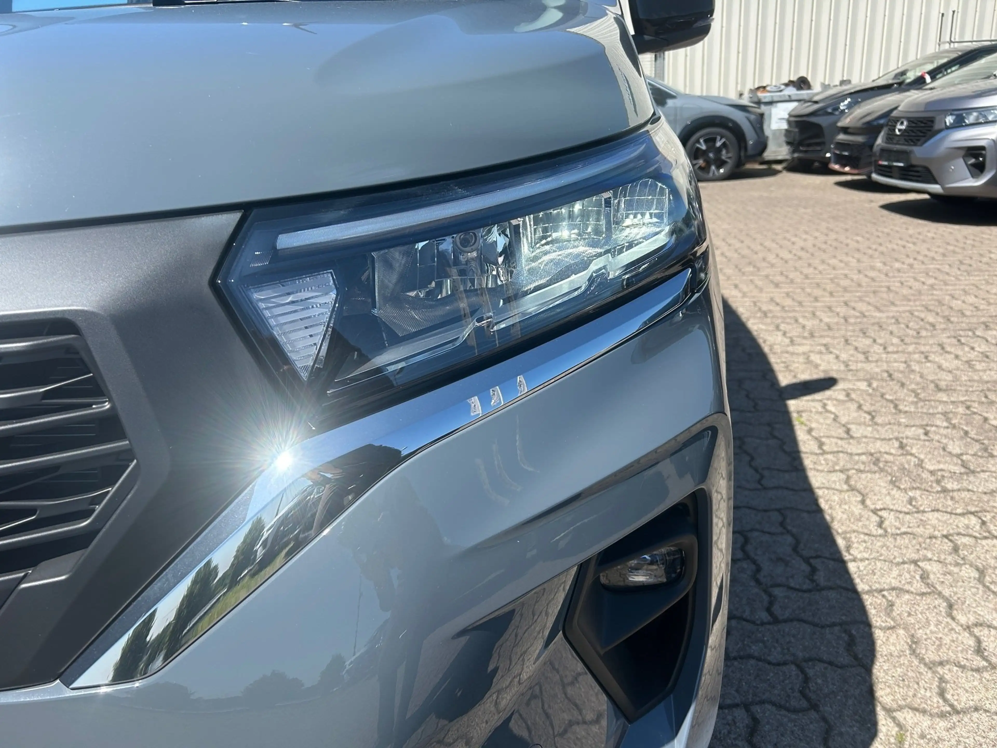 Nissan Townstar Kombi DIG-T 130 L1 2.0t Tekna LED SHZ — photo 7