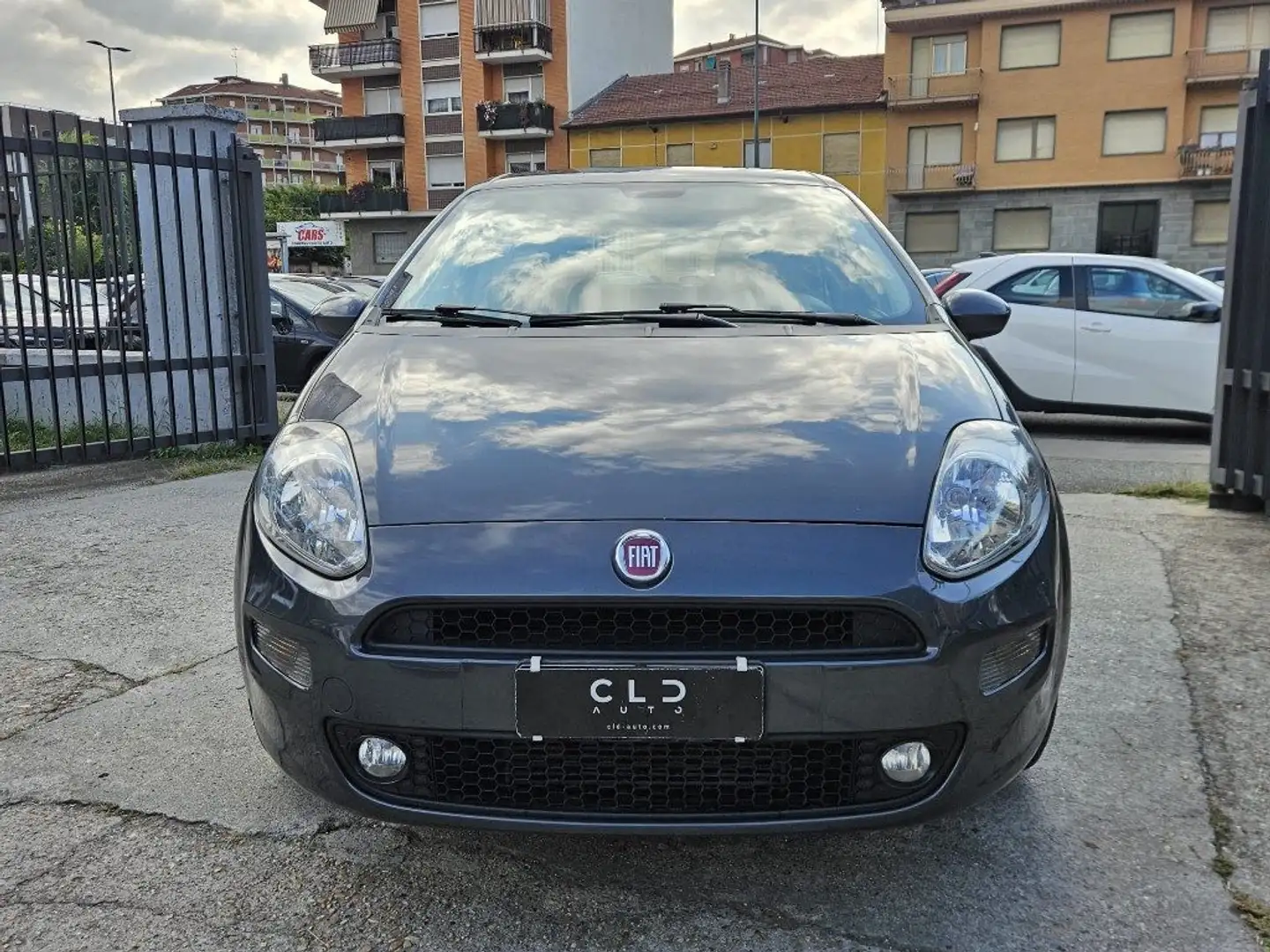 Fiat Punto 1.3 MJT II S&S 95 CV 5 porte GANCIO TRAINO Grigio - 2