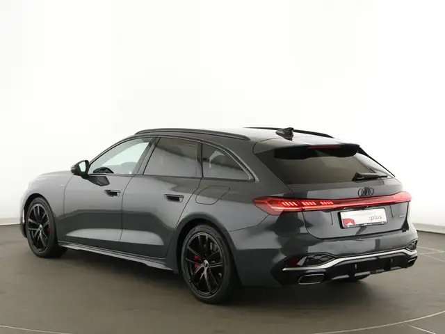 Audi A5 view 5