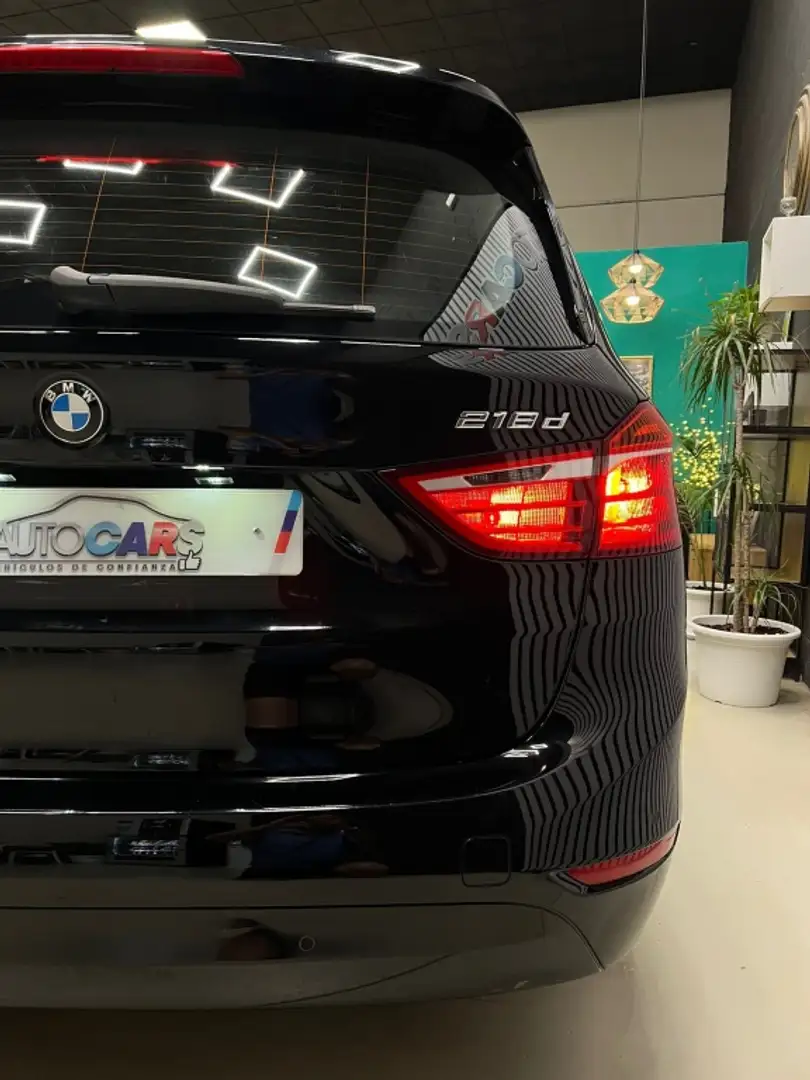 BMW BMW Serie 2 Familiar  Manual de 5 Puertas Negro - 2