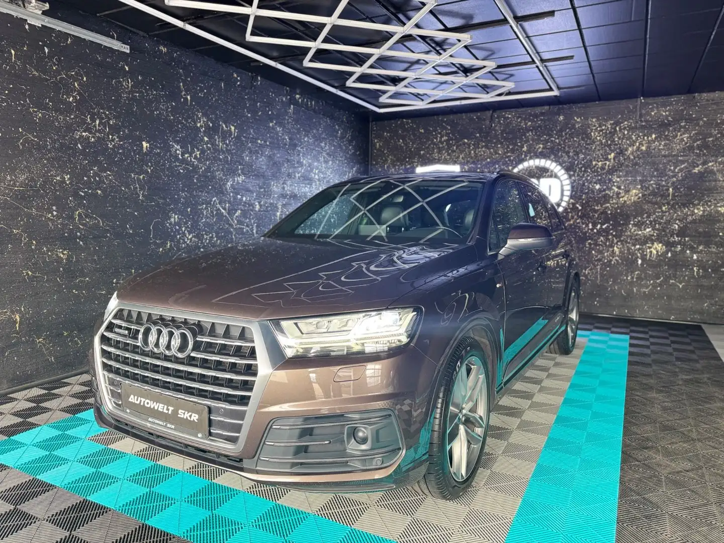 Audi Q7 3.0 TDI quattro/ S-LINE/RFK/SHZ/AHK/ALC Bruin - 1