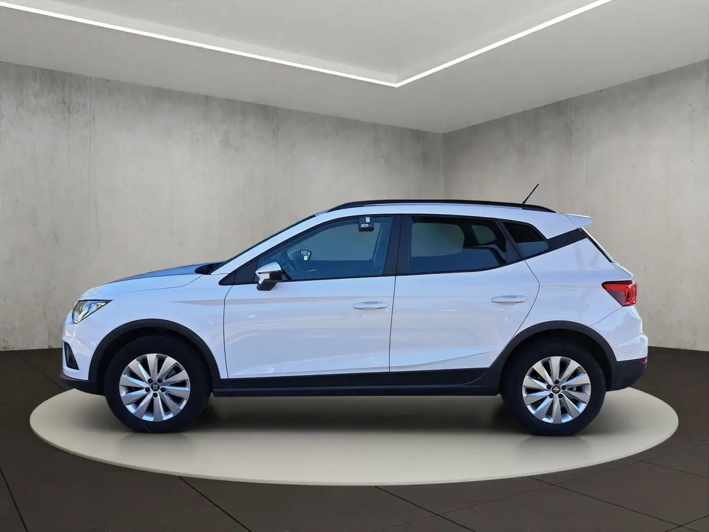 SEAT Arona Style 1.0 TSI 110 PS 6-Gang Wit - 2