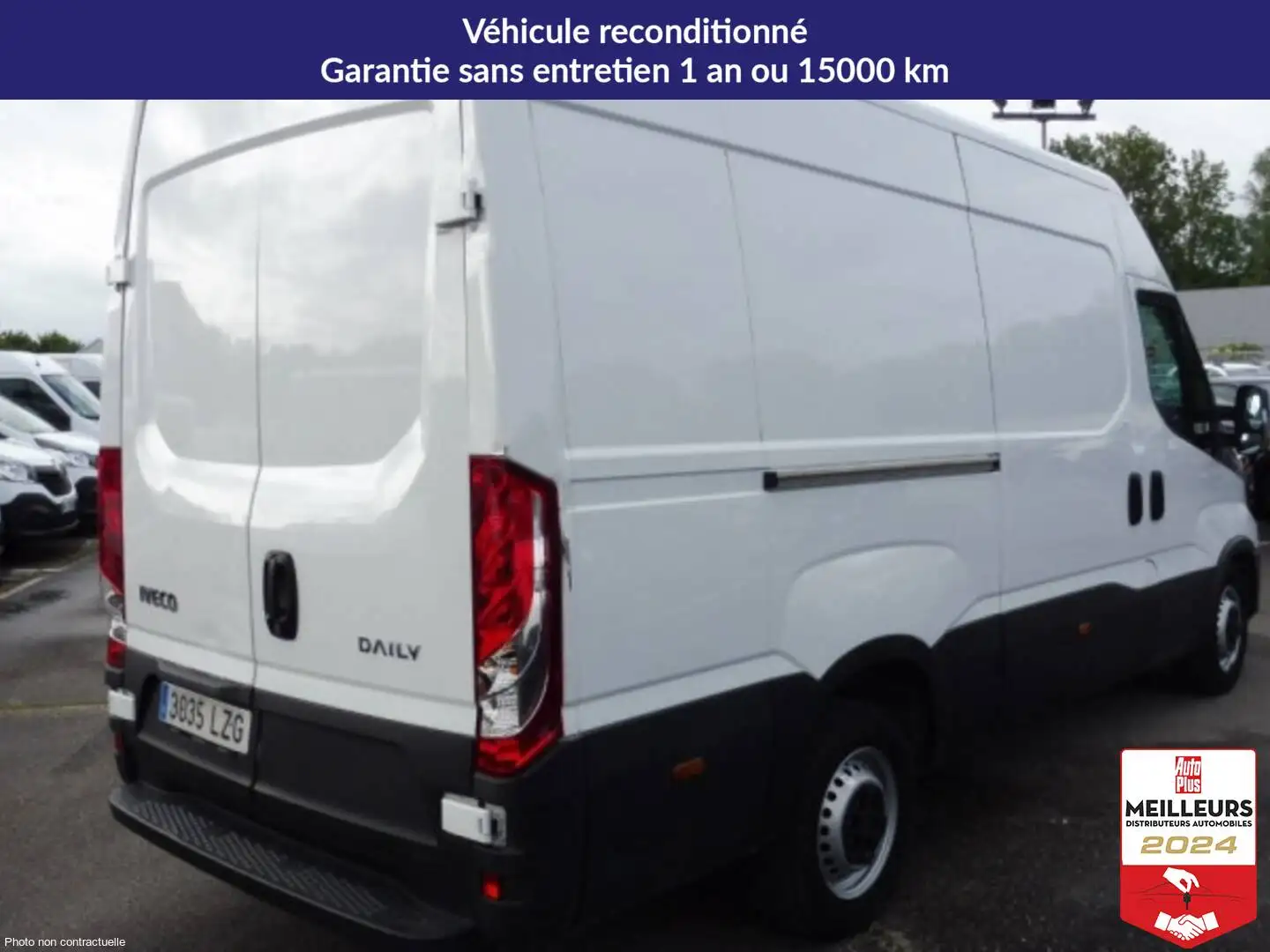 Iveco Daily 35S 12M3 V16 2.3 MJET 156 Blanc - 2