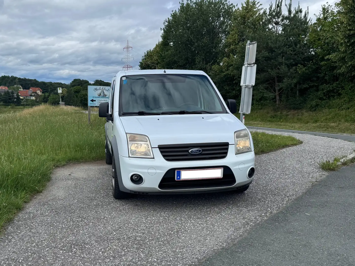 Ford Transit Connect Transit Connect Basis 200K 1,8 TDCi Basis Weiß - 2