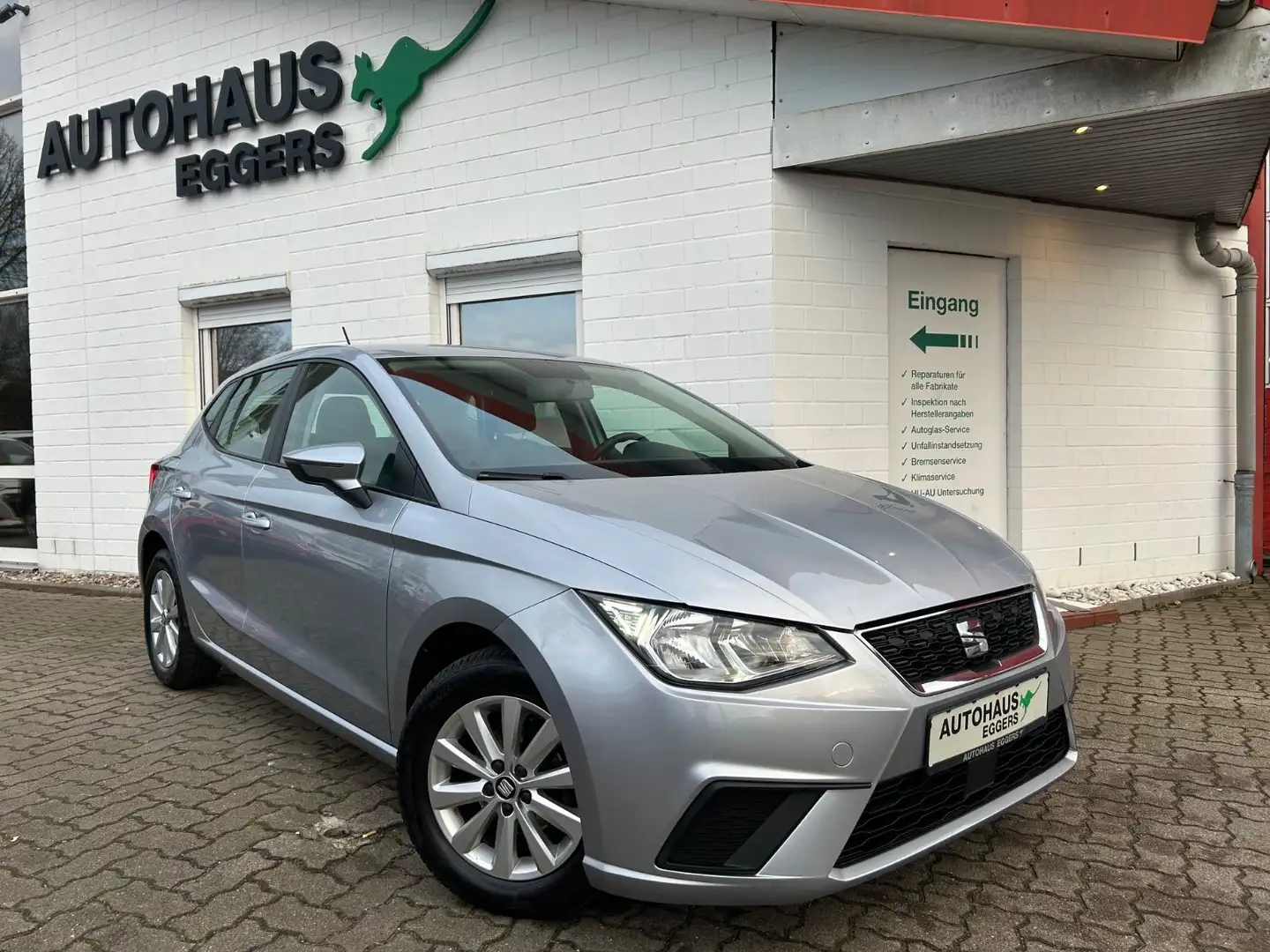 SEAT Ibiza Style/NAVI/TEMP/GJR/LMF/KLIMA/BLUETOOTH Silber - 1