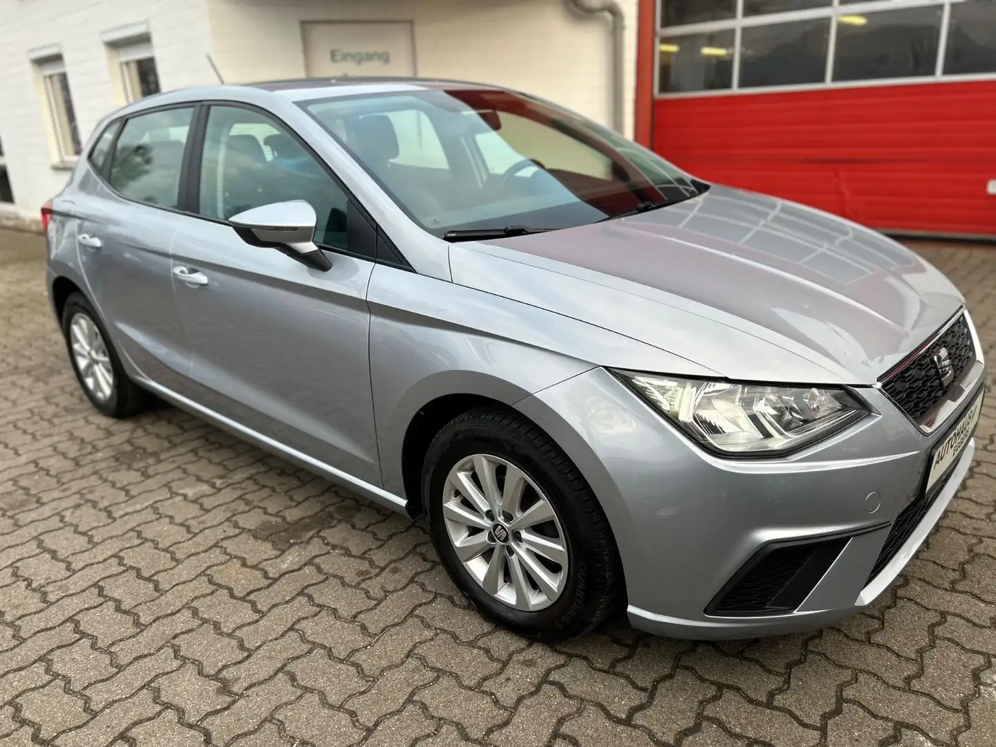 SEAT Ibiza Style/NAVI/TEMP/GJR/LMF/KLIMA/BLUETOOTH Silber - 2
