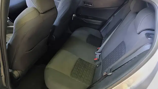 Toyota C-HR view 9