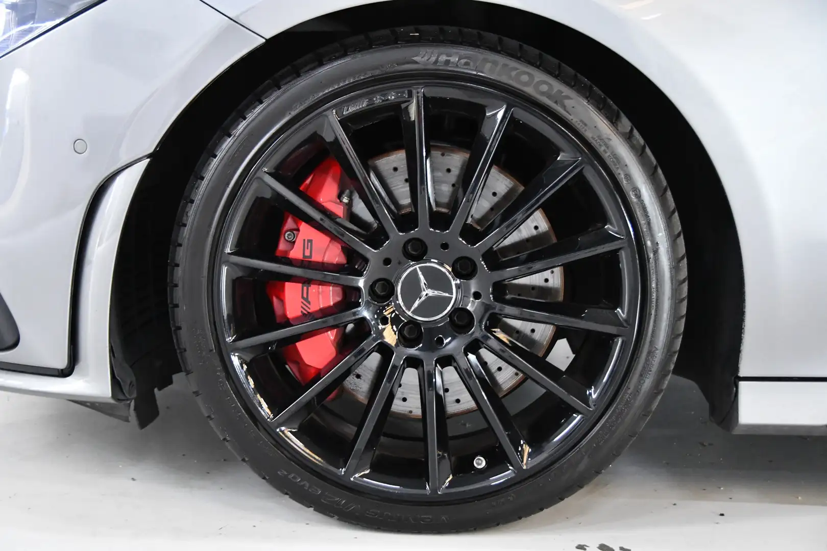Mercedes-Benz CLA 35 AMG Shooting Brake 4MATIC Grijs - 2