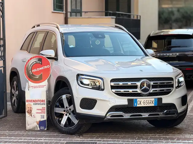 Mercedes-Benz GLB 200 GLB 200 d Automatic Sport Plus