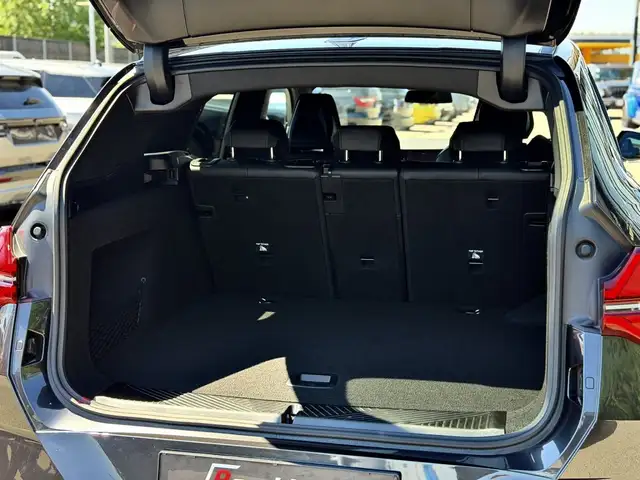 BMW X3 view 10