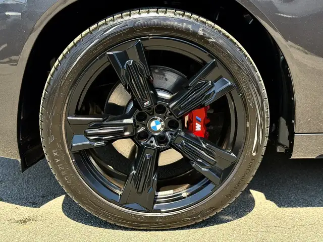 BMW X3 view 4