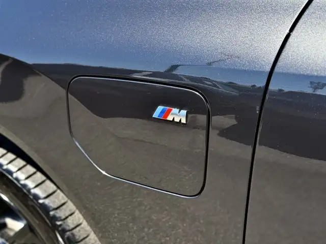 BMW X3 view 6