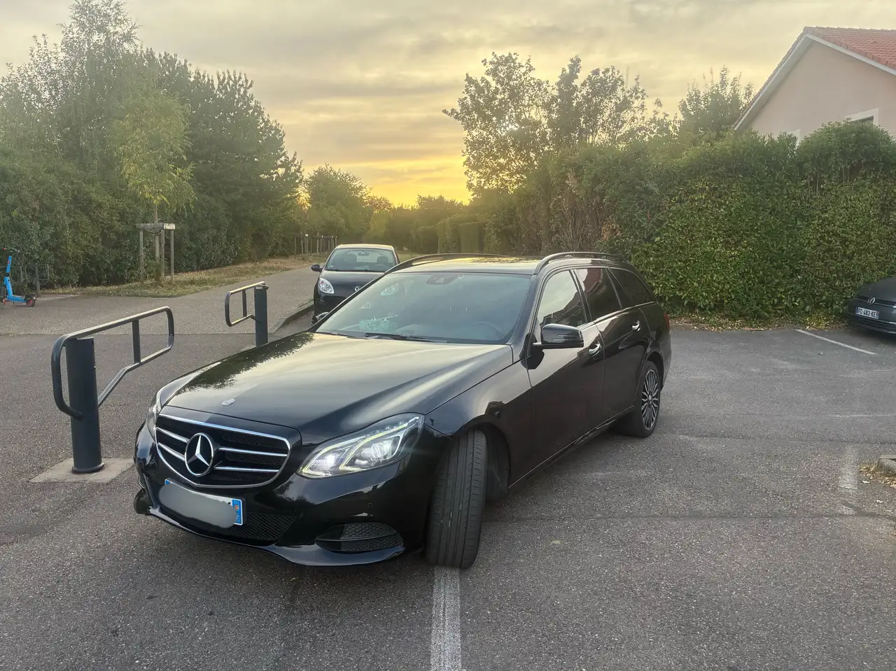 Mercedes-Benz E 200