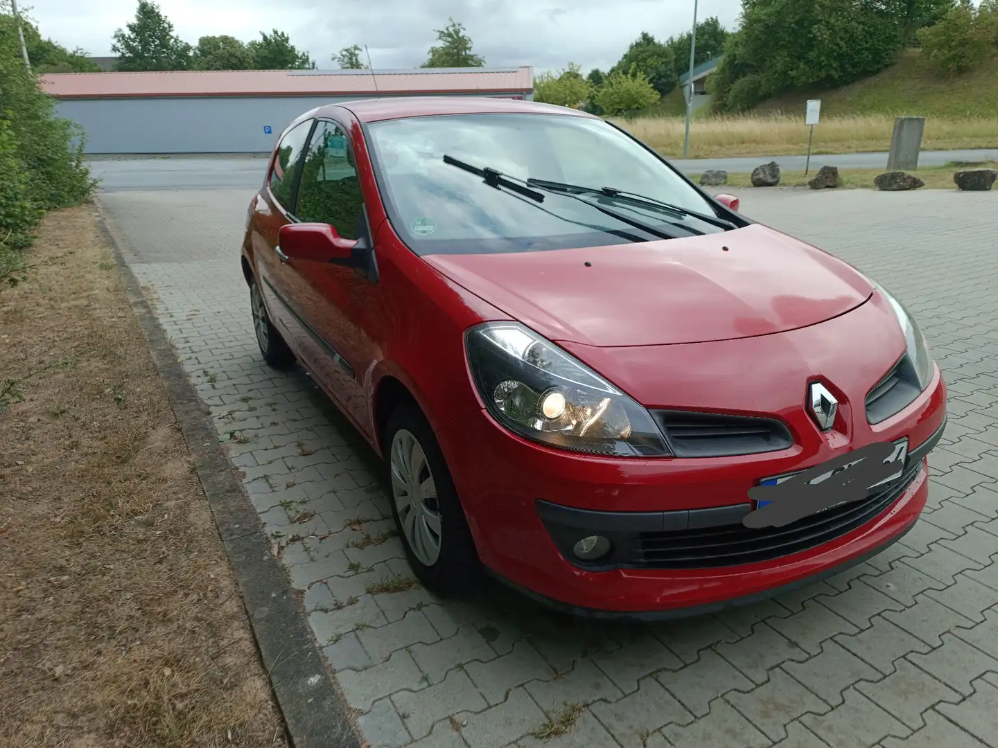 Renault Clio 1.6 16V ESP Aut. Initiale - 2
