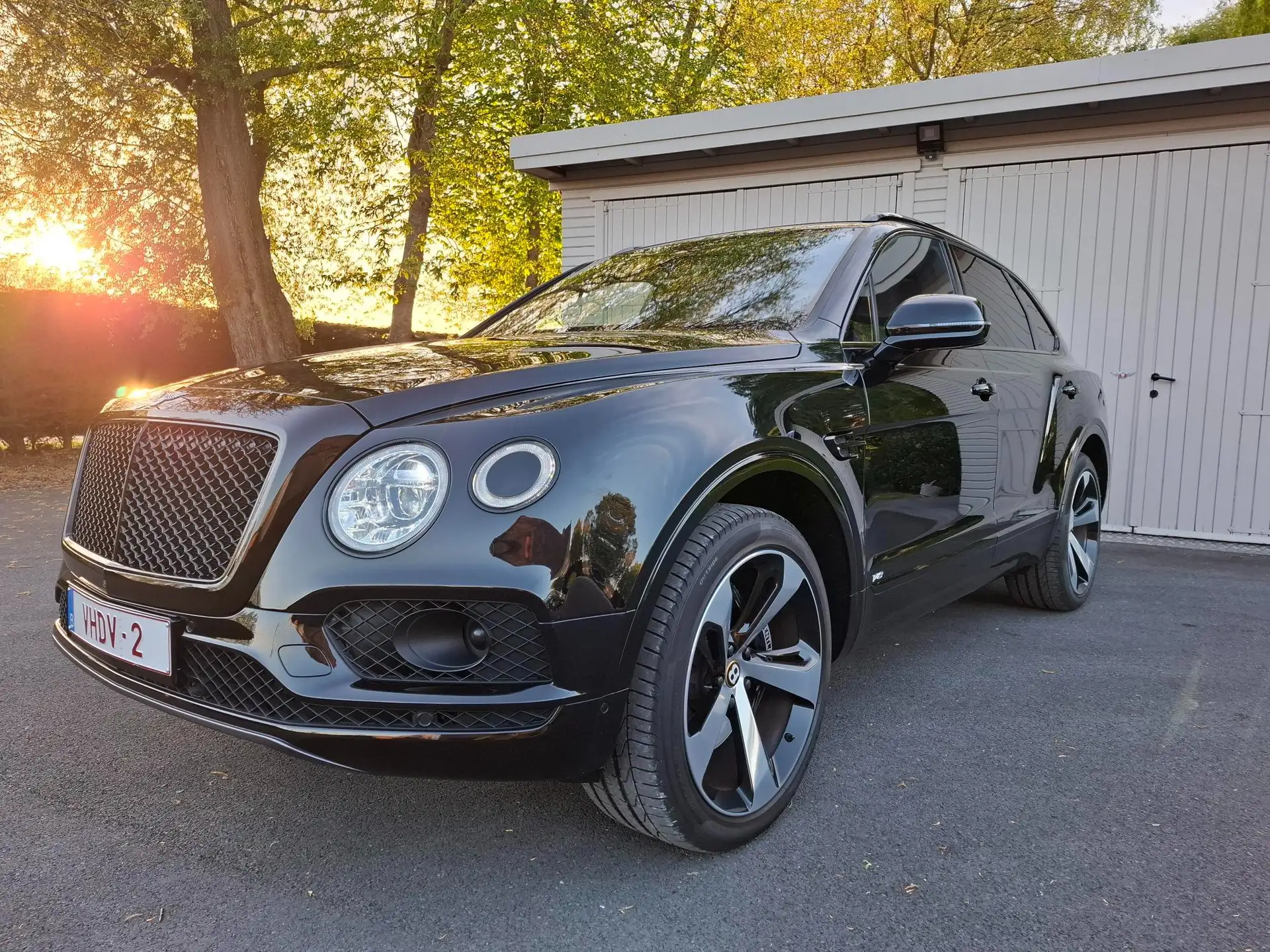 벤틀리 Bentley Bentayga 2019 검정 사진 6