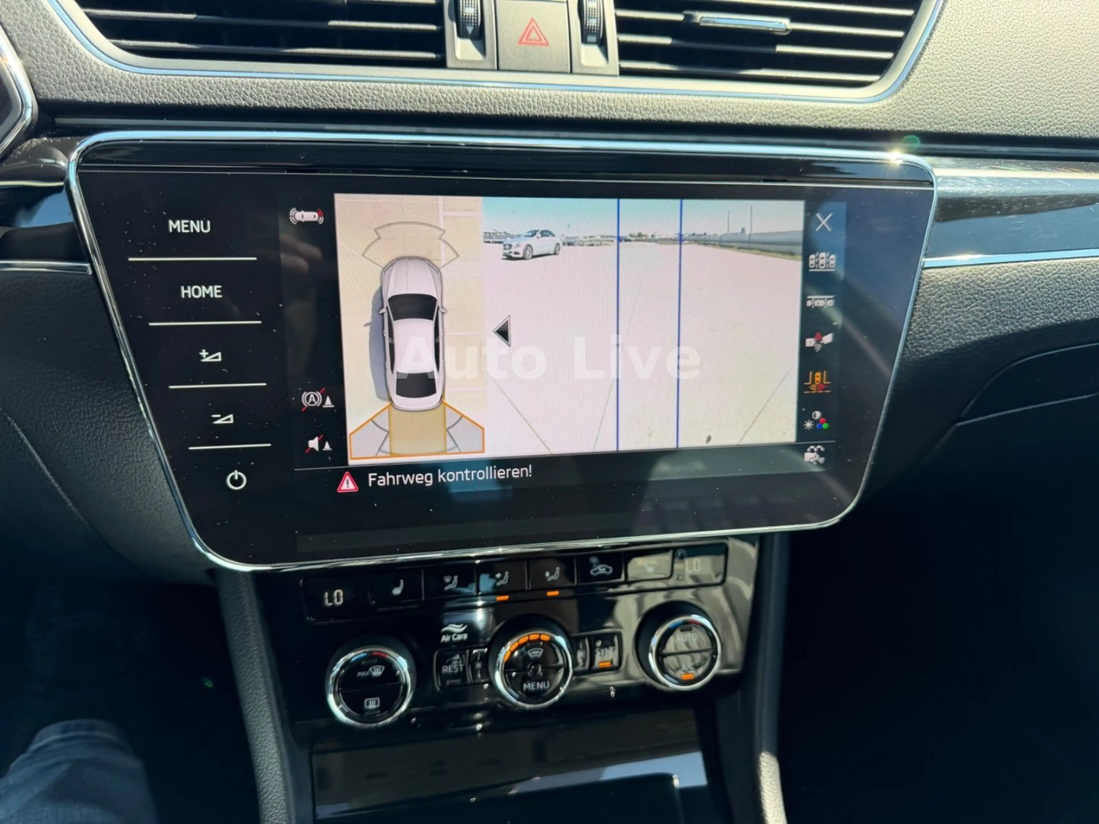 Skoda Superb 2.0 TDI DSG*L&K*VIR*PANO*MATRIX*AHK*360! — photo 12