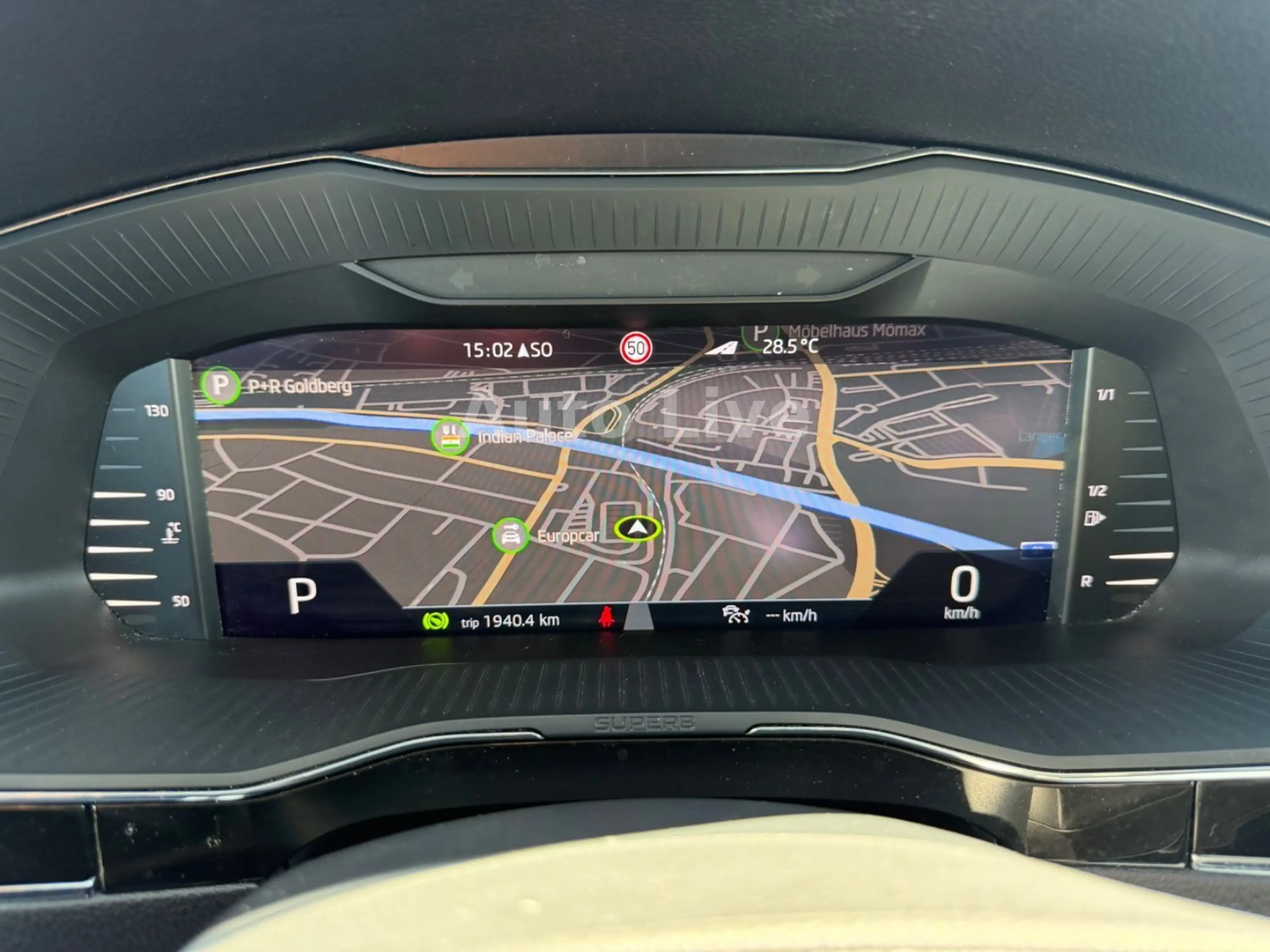 Skoda Superb 2.0 TDI DSG*L&K*VIR*PANO*MATRIX*AHK*360! — photo 8