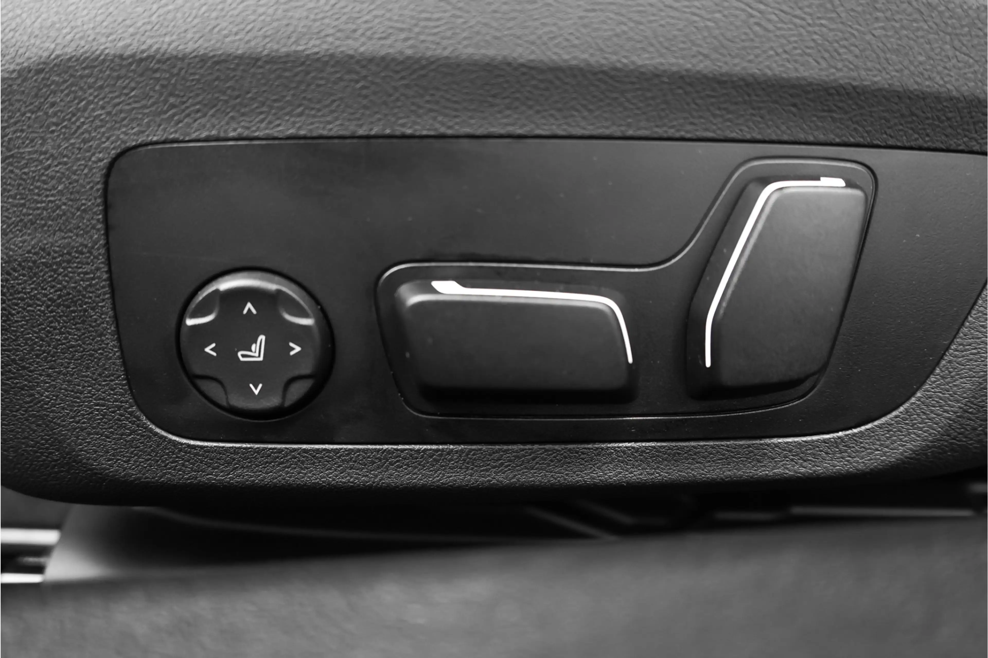 BMW 220 2-serie Coupé 220i M-Sport Pano Leder Camera Memor — photo 35