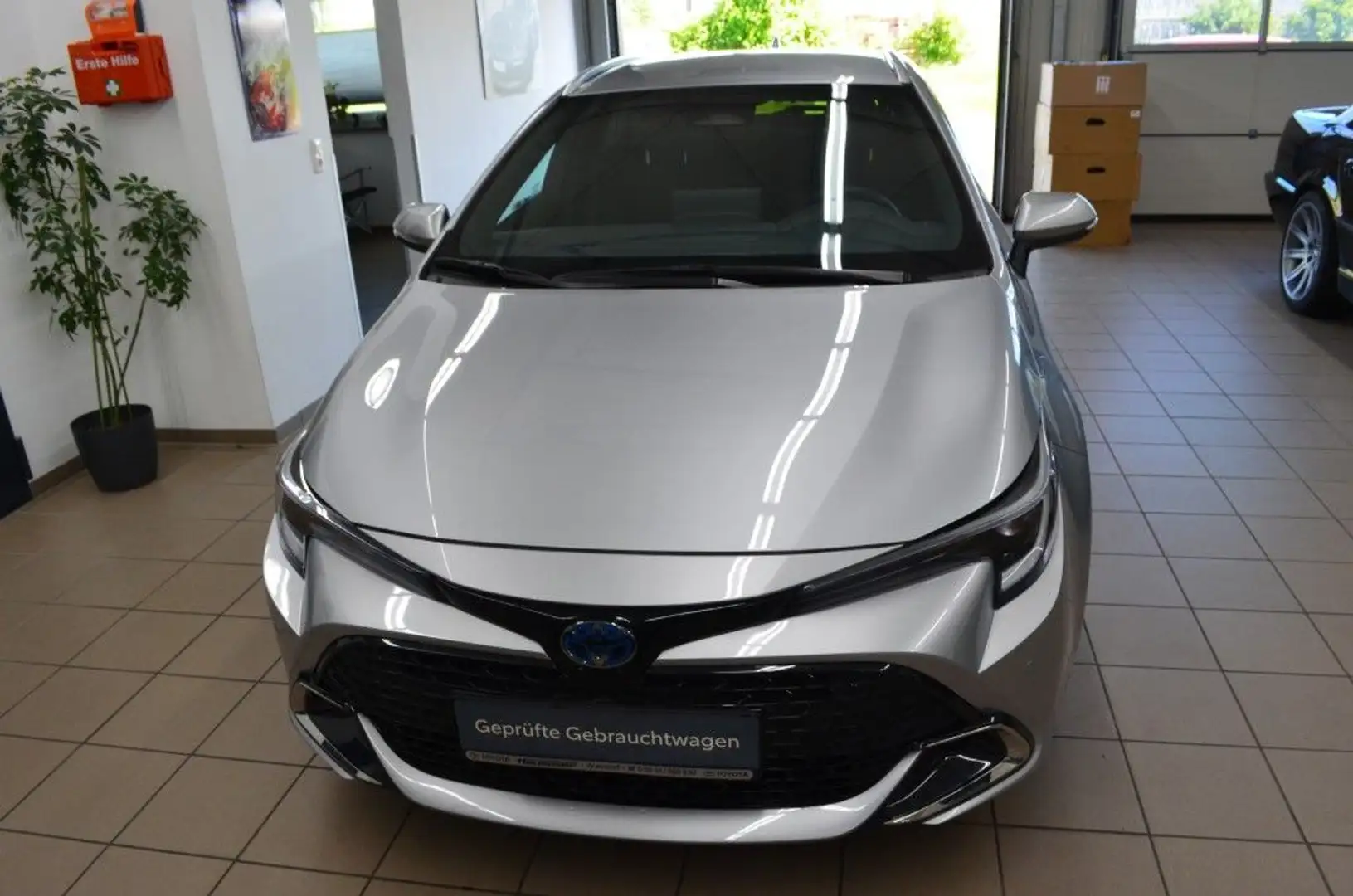 Toyota Corolla TS 1.8 Hybrid Team D+TECHNIK-P+ALLWETTER* Srebrny - 2