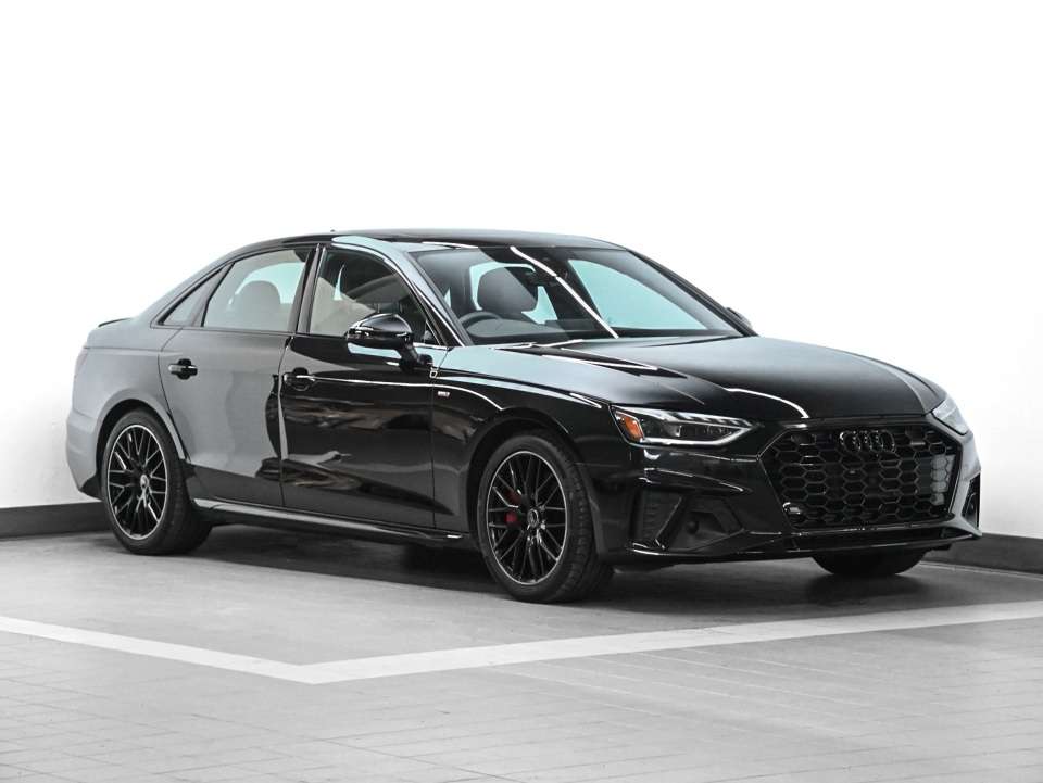 2025 Audi A4 2.0T PROGRESSIV QUATTRO //COMPETITION PACKAGE//