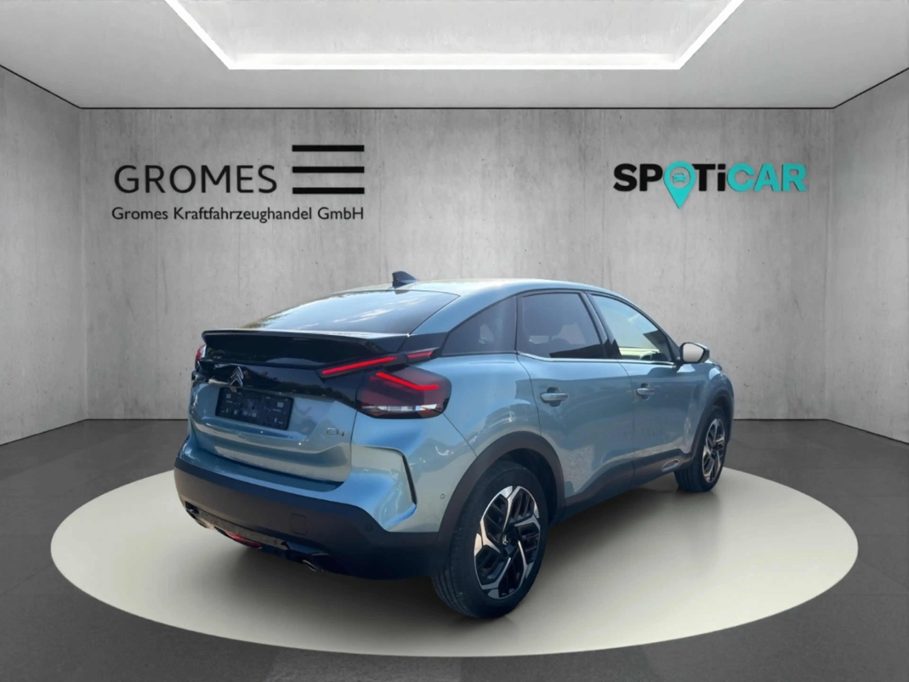 Citroen C4 Max PT130 S&S Shine LED CarPlay Kamera HeadUp — photo 3