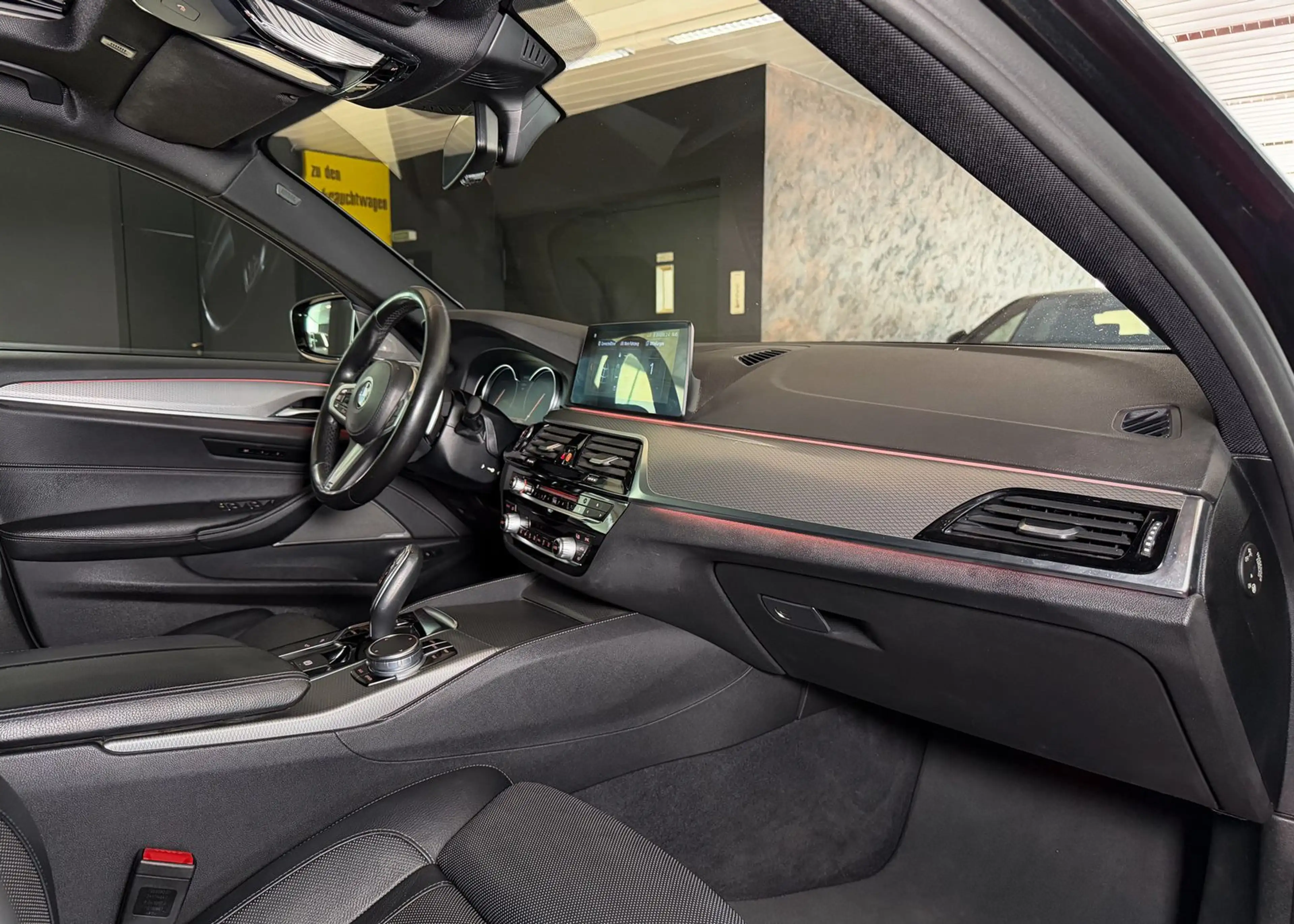 BMW 540 xd M-PAKET MWST ACC HUD HarmKardon Keyless — photo 26