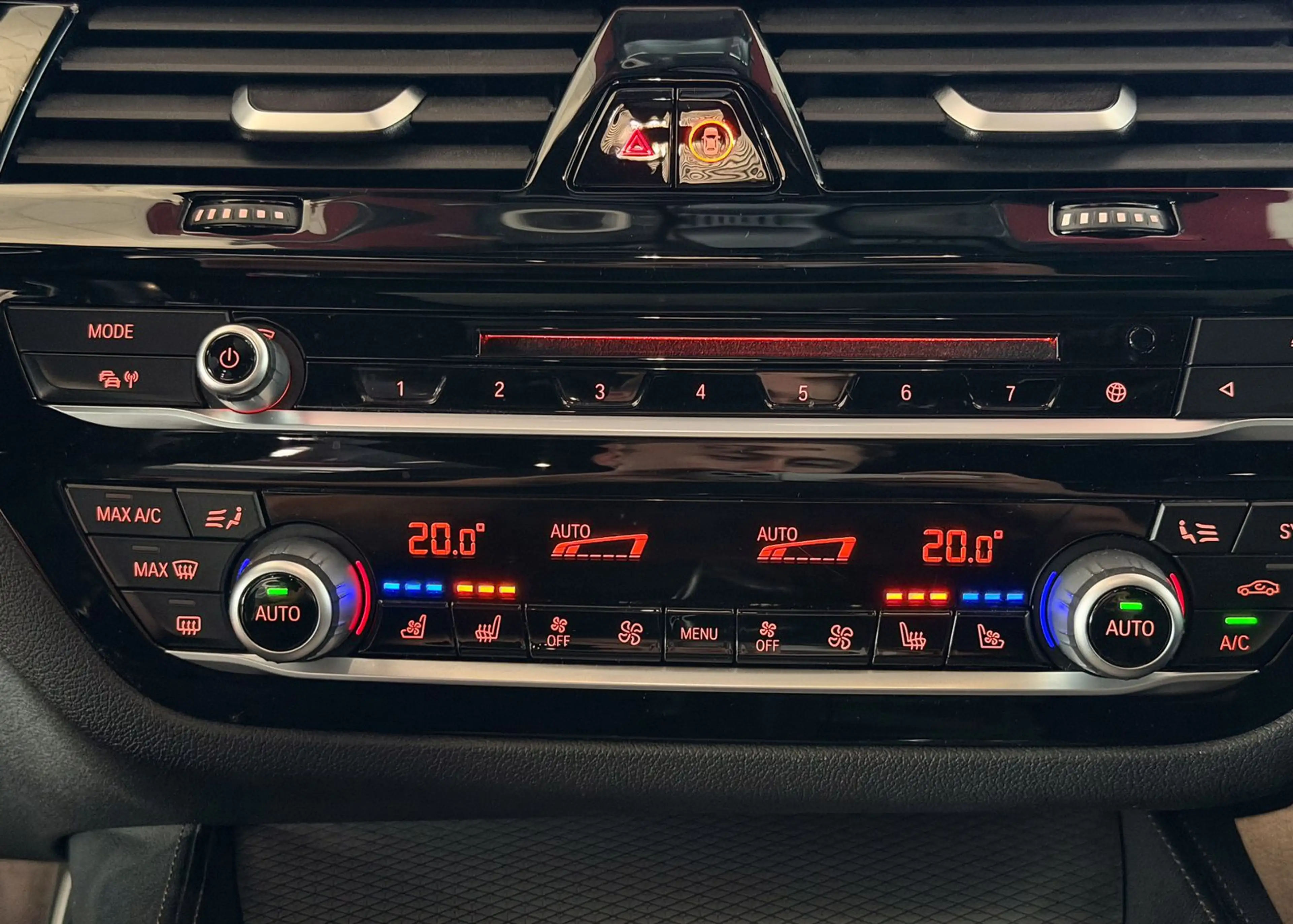 BMW 540 xd M-PAKET MWST ACC HUD HarmKardon Keyless — photo 22