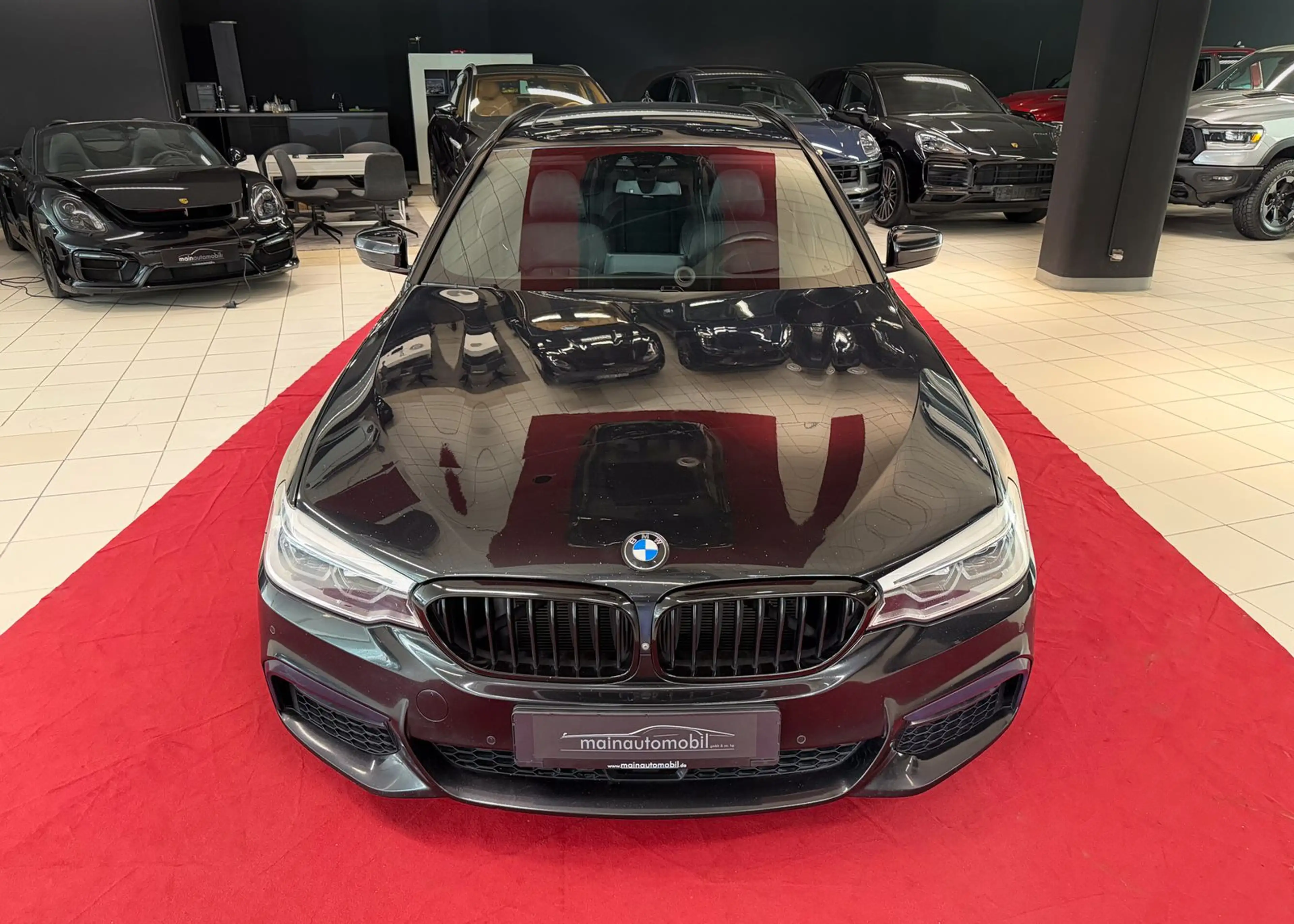 BMW 540 xd M-PAKET MWST ACC HUD HarmKardon Keyless — photo 2