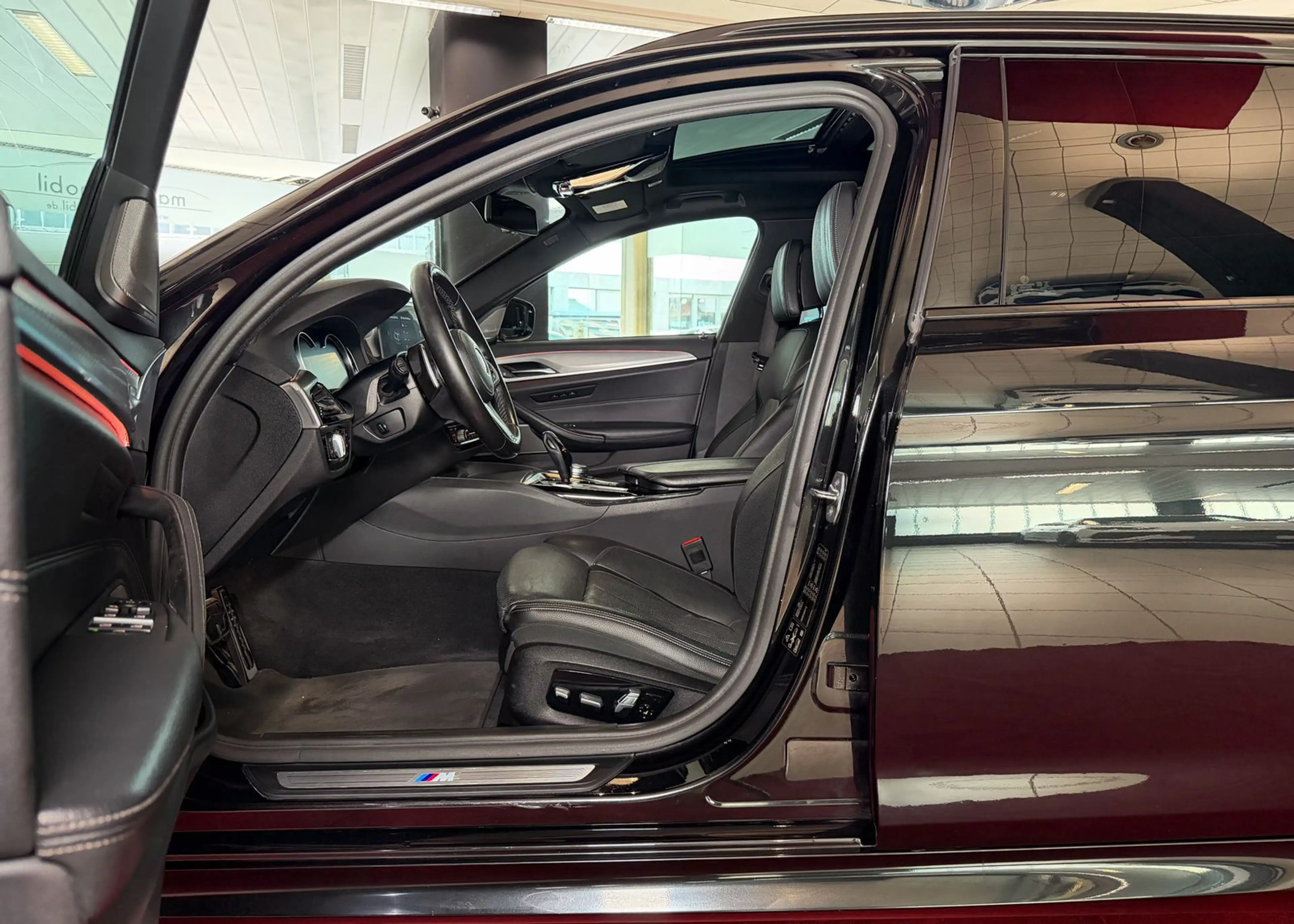 BMW 540 xd M-PAKET MWST ACC HUD HarmKardon Keyless — photo 15