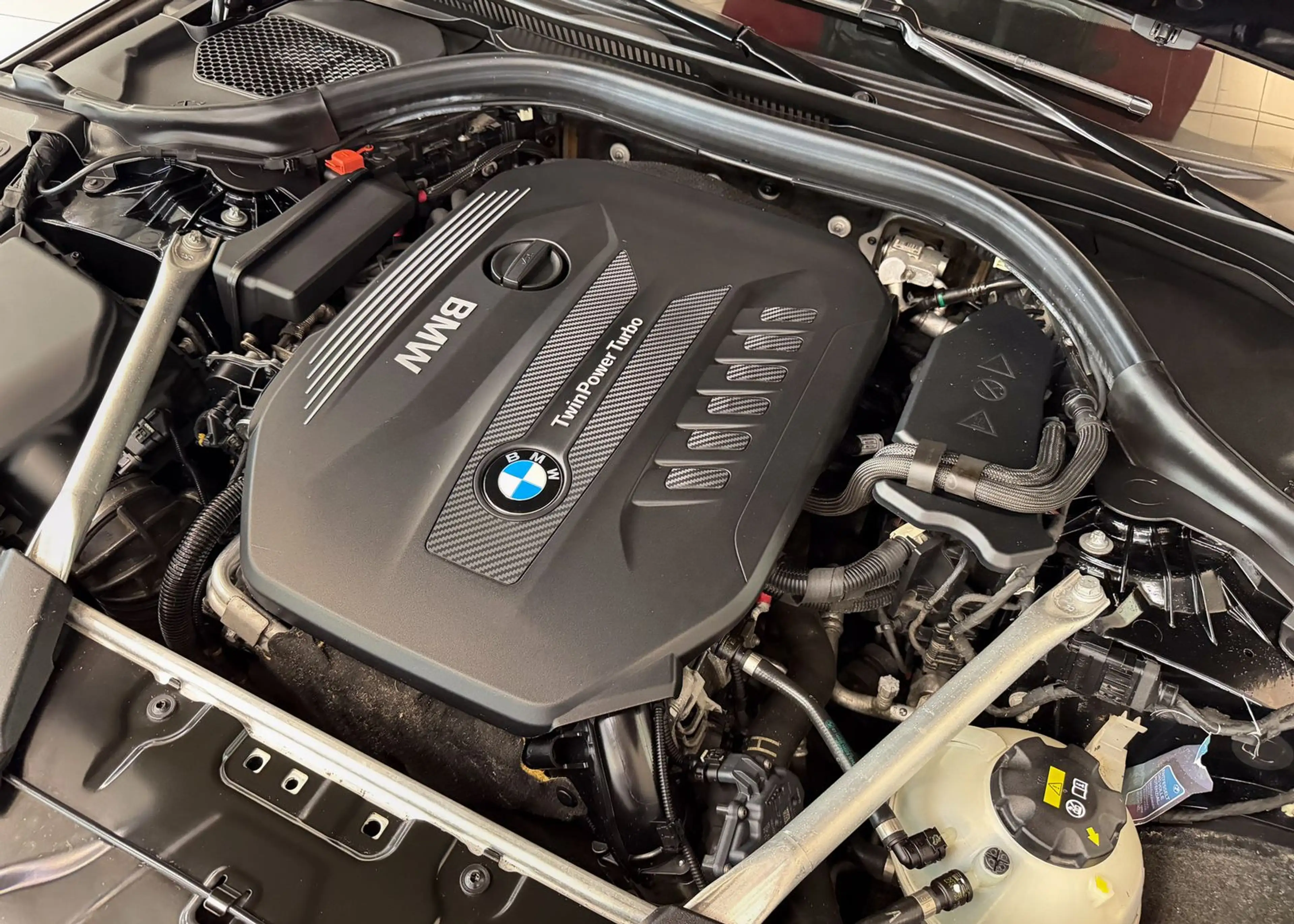 BMW 540 xd M-PAKET MWST ACC HUD HarmKardon Keyless — photo 37