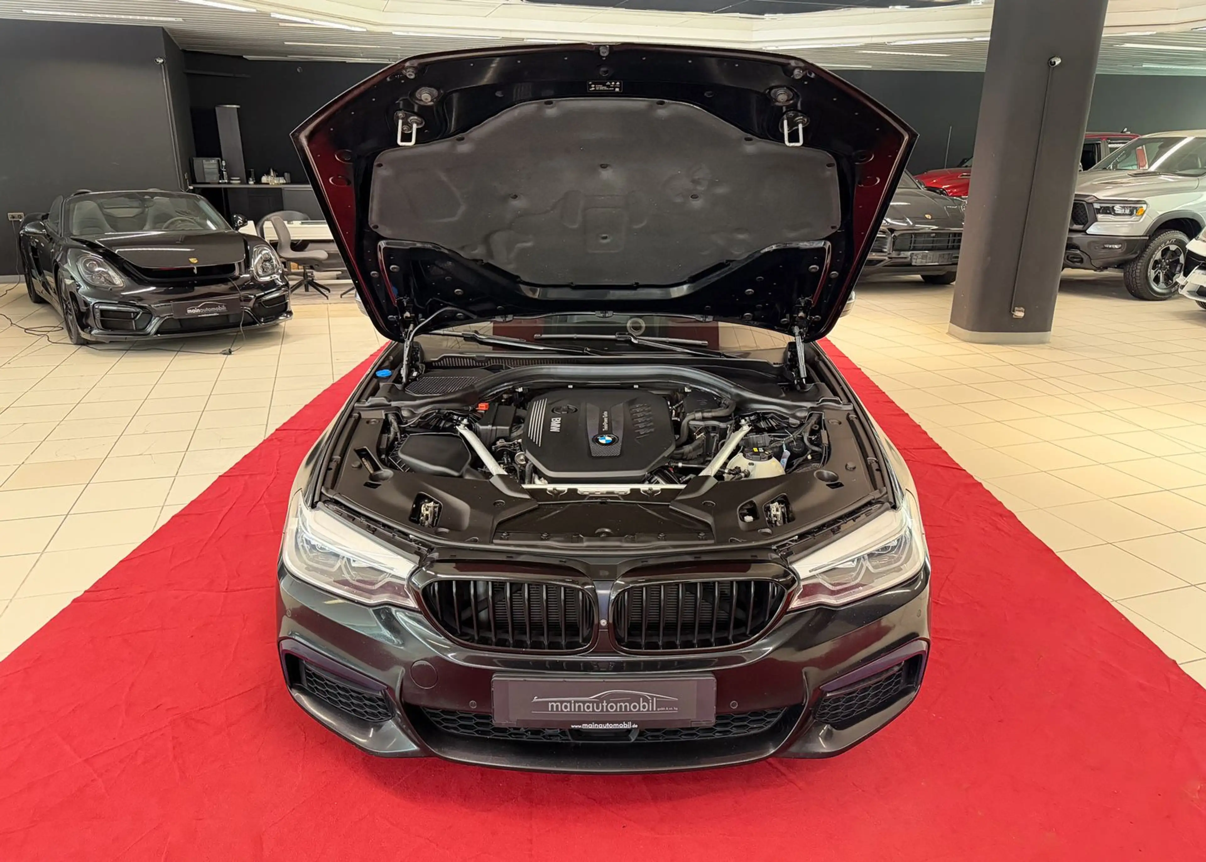BMW 540 xd M-PAKET MWST ACC HUD HarmKardon Keyless — photo 36