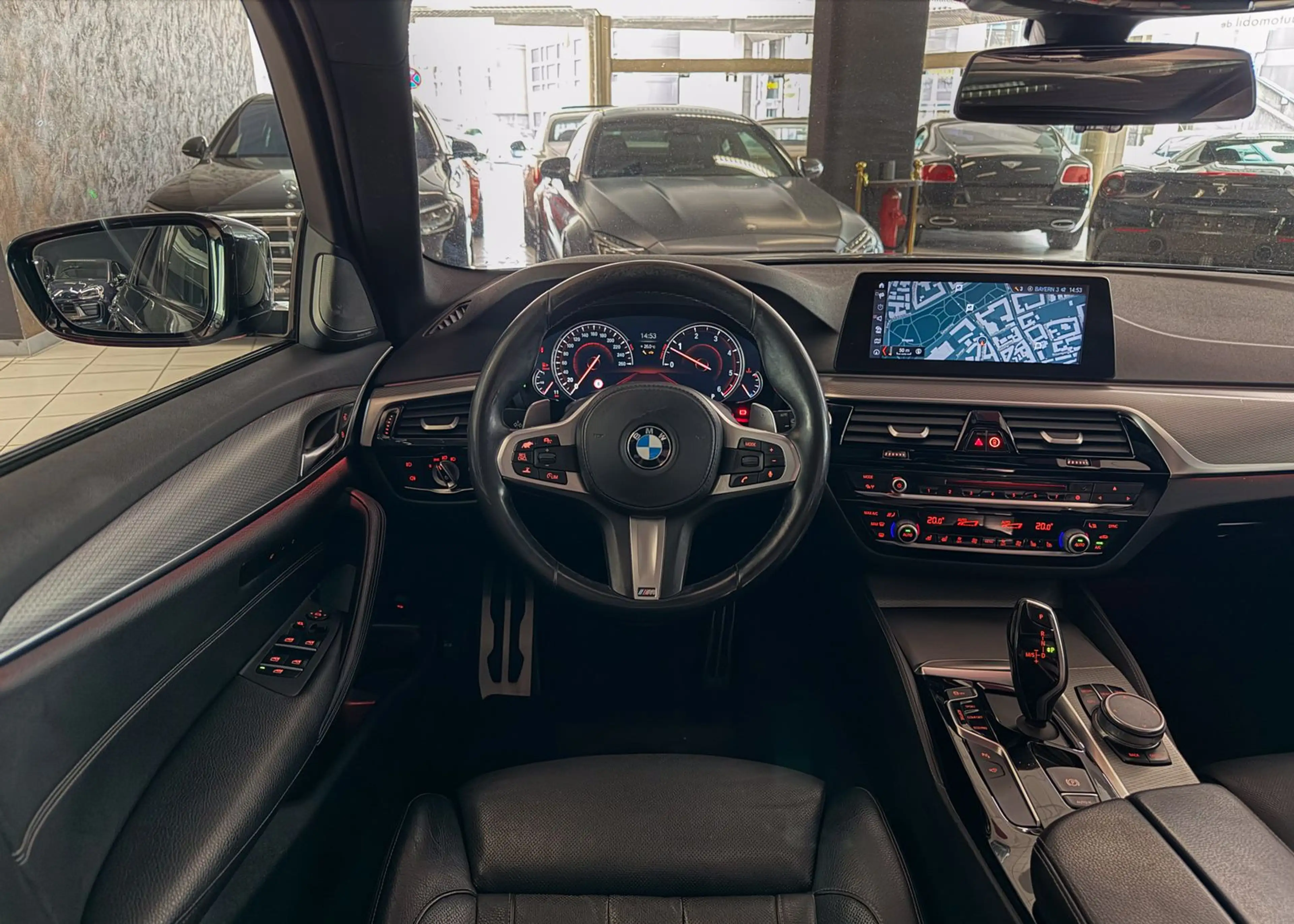 BMW 540 xd M-PAKET MWST ACC HUD HarmKardon Keyless — photo 18