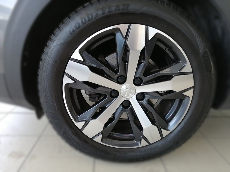 Peugeot 5008 1.5 BlueHDi 130 GT BIG DEAL — photo 5