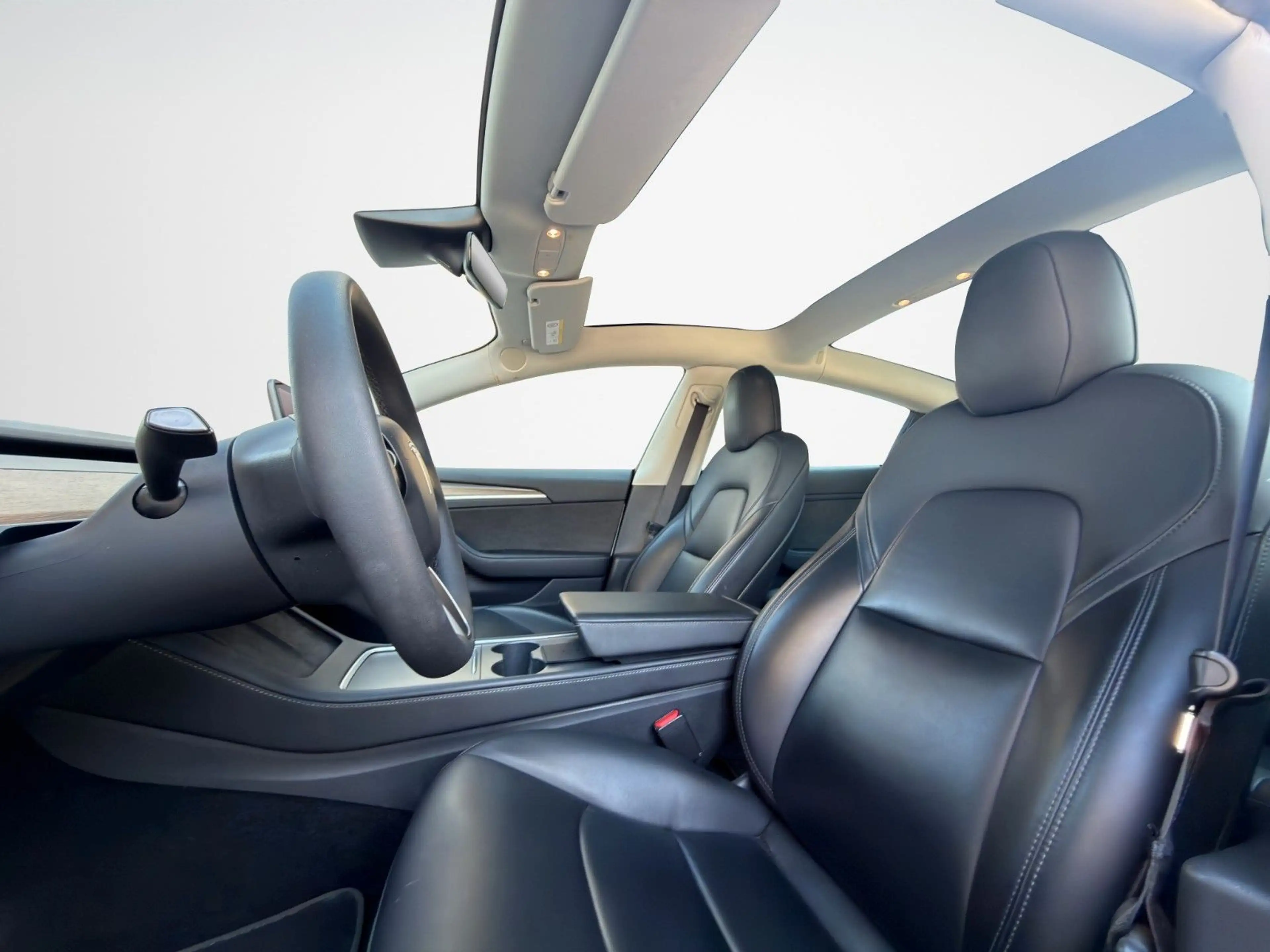 Tesla Model 3 RWD Facelift*Wärmepumpe*Doppelverglasung — photo 9