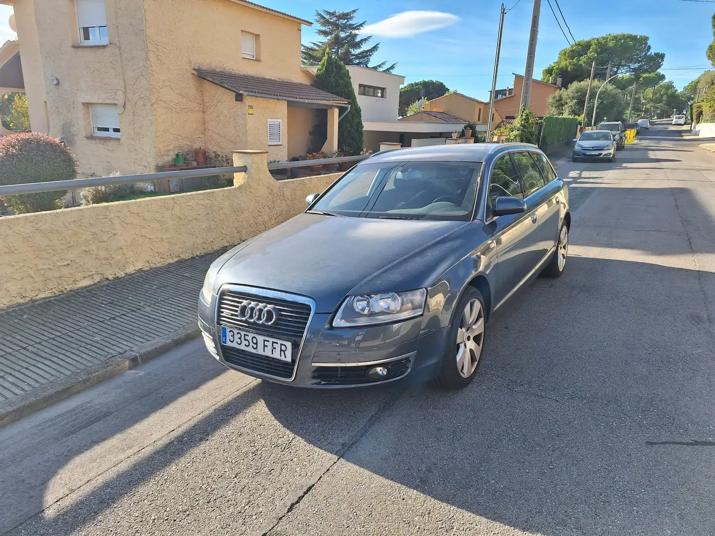 Audi A6 A6 Avant 2.4 quattro Plateado - 1
