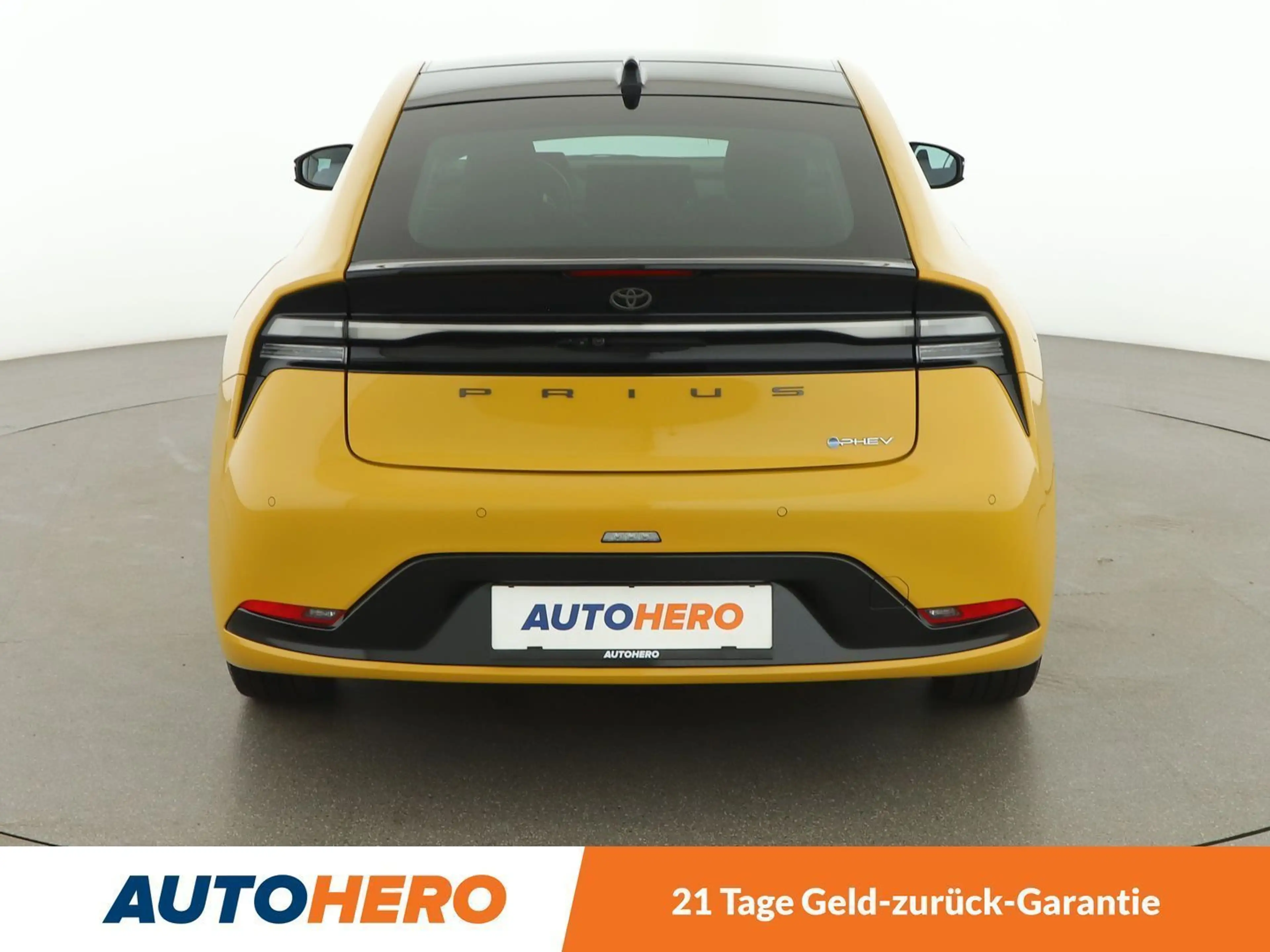 Toyota Prius 2.0 Plug-in Hybrid Executive Aut. *PANO*LED*ACC* — photo 5
