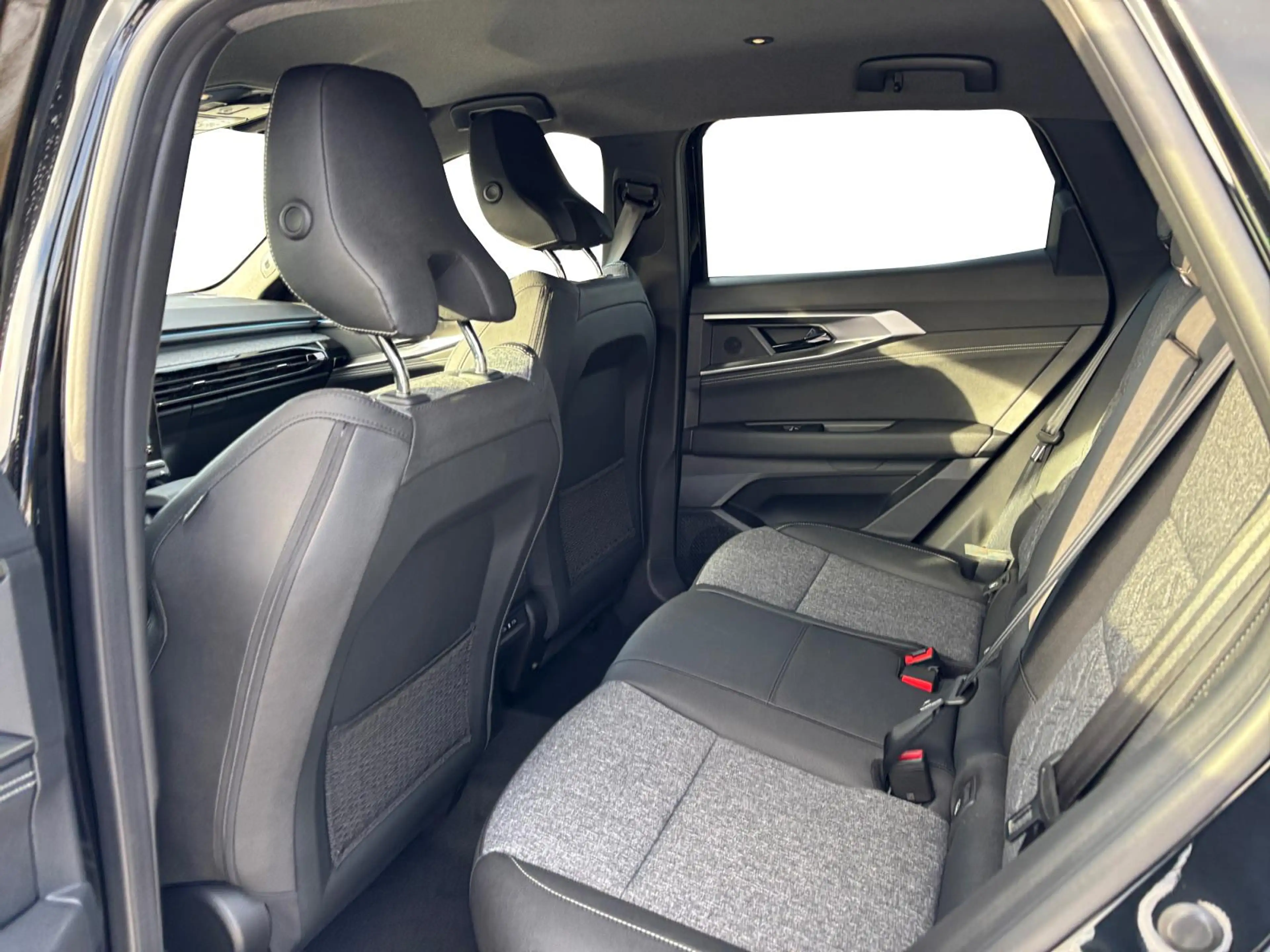 Renault Austral Techno Full Hybrid E-Tech 200 AKTION* — photo 14
