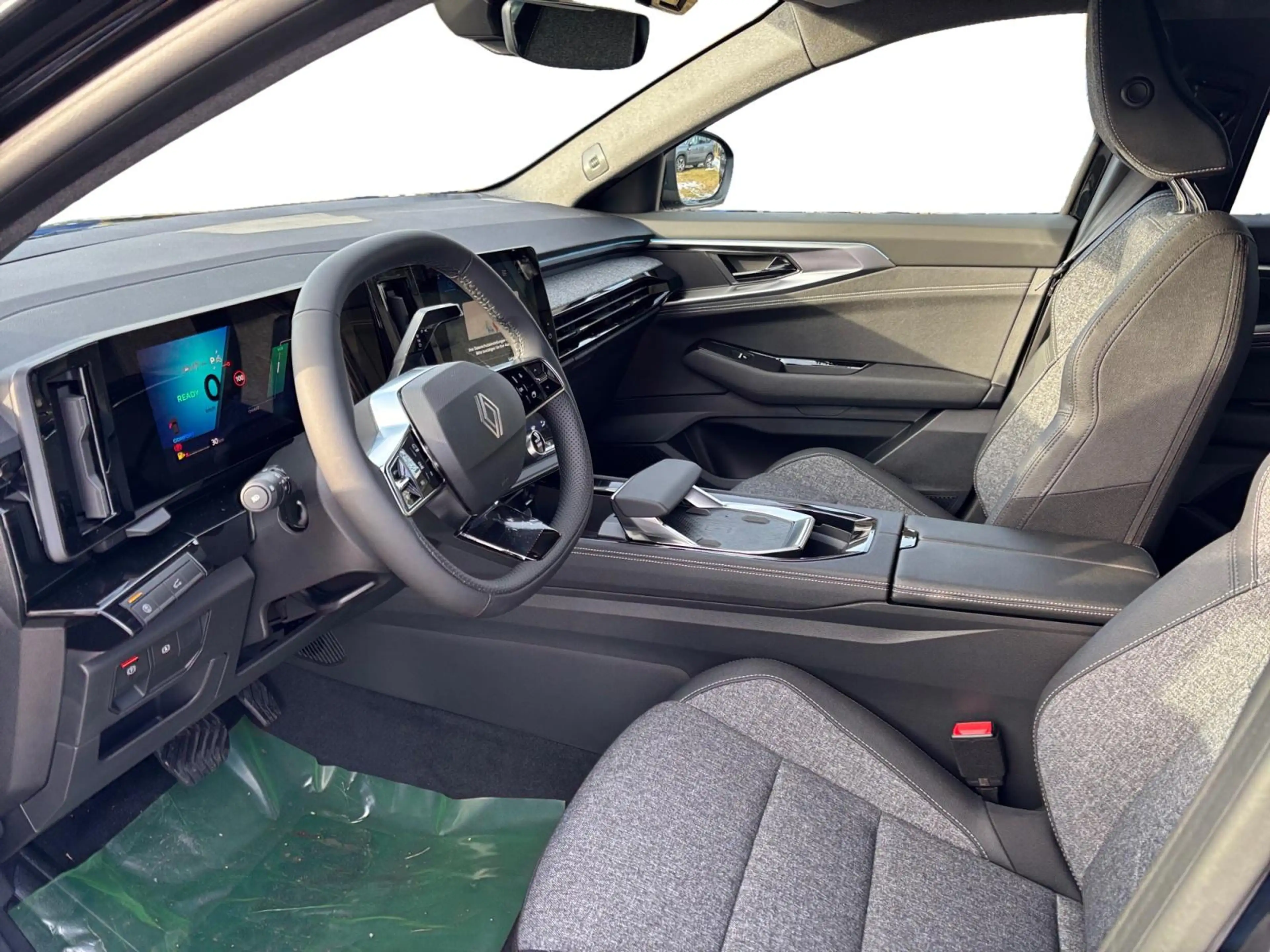 Renault Austral Techno Full Hybrid E-Tech 200 AKTION* — photo 10