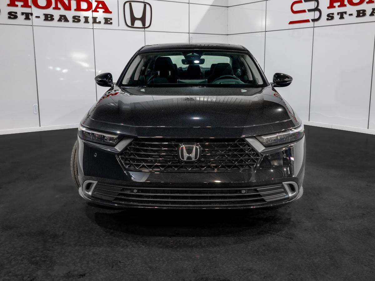 2026 Honda Accord TOURING + MEGA RABAIS LIQUIDATION 2026 + WOW! — снимка 1