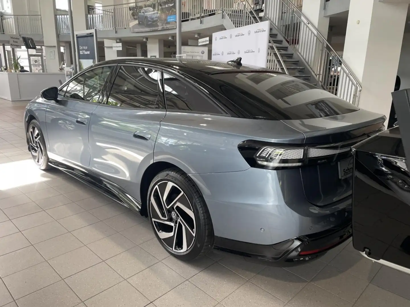 Volkswagen ID.7 Pro S 210 kW (286 PS) 86 kWh 1-Gang-Automatik Blau - 2