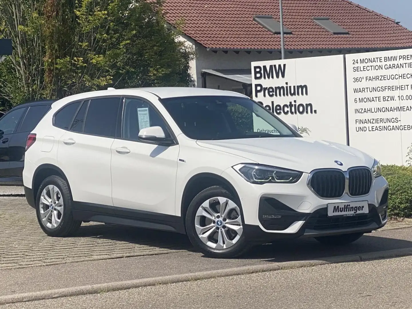 BMW X1 x25e Sports.HUD Kamera Navi Sitzh.KomfZ.LED PDC Weiß - 2
