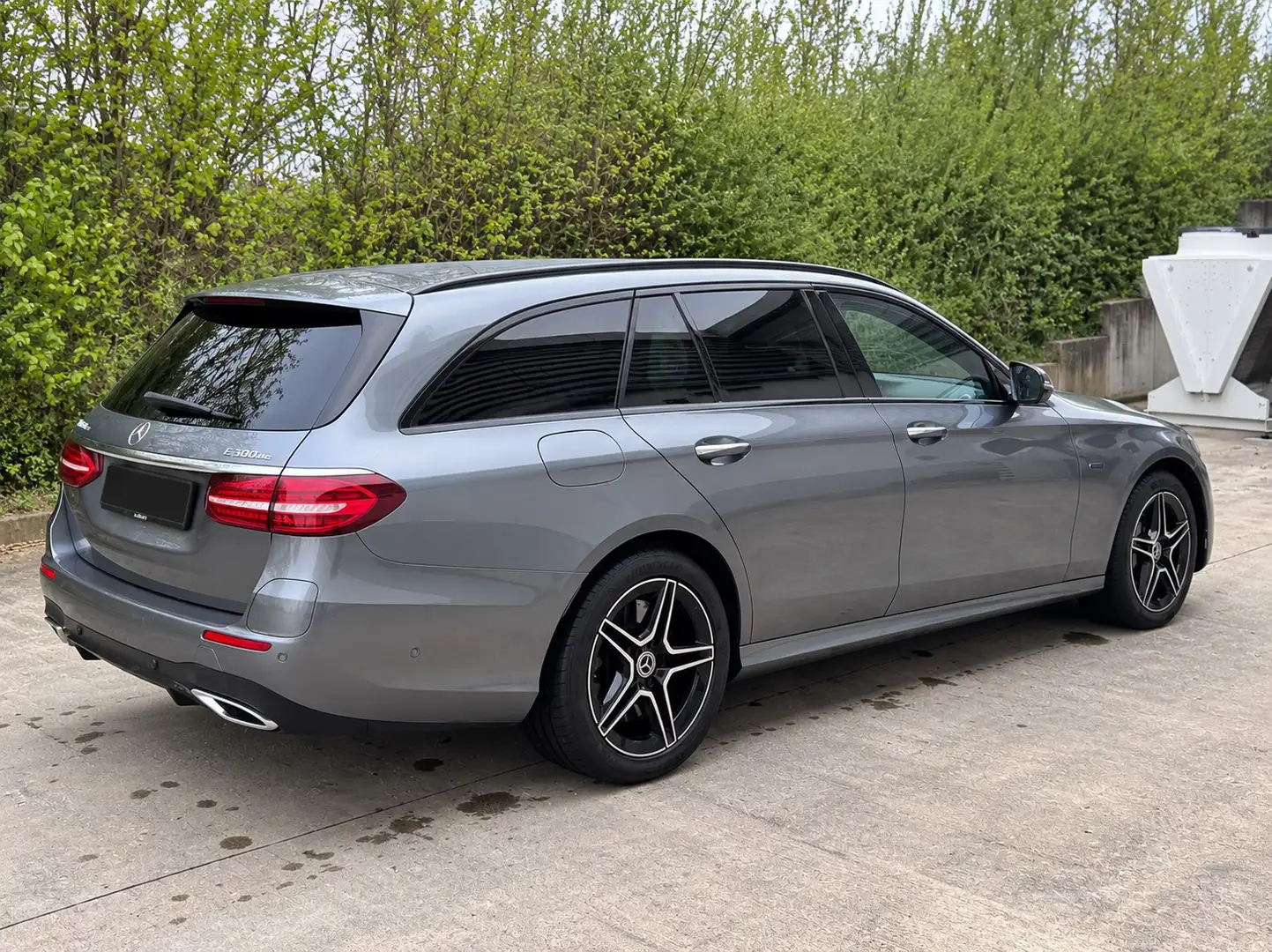 Mercedes-Benz E 300 E 300 de PHEV T Aut. Grau - 2