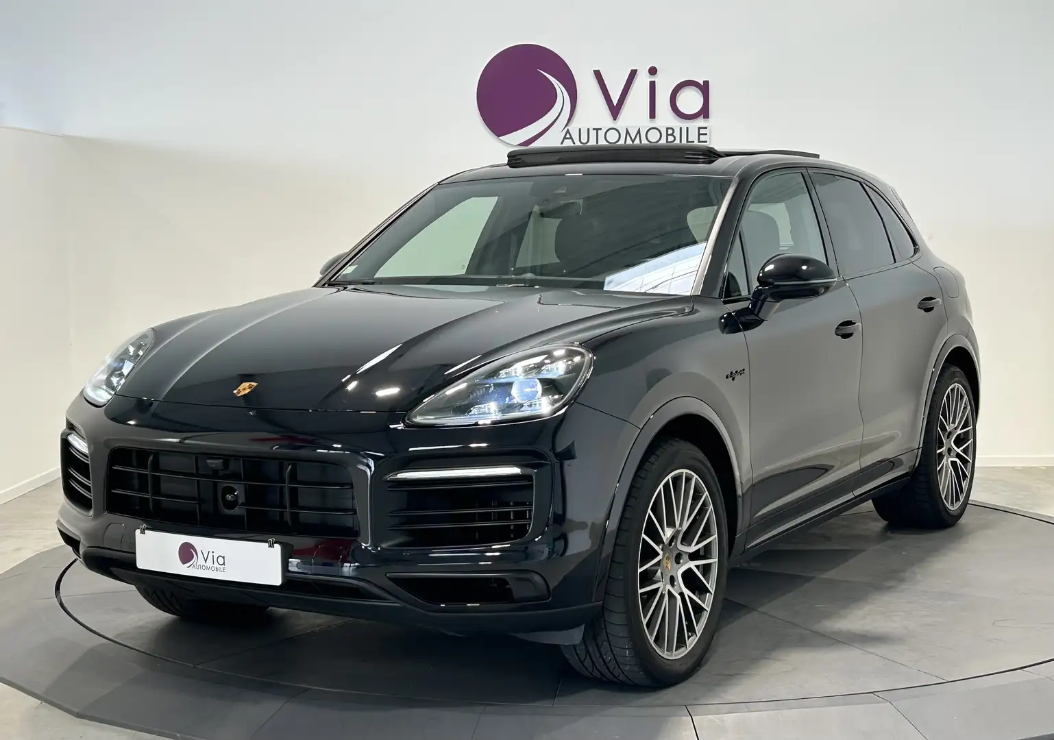 Porsche Cayenne E-Hybrid 3.0 V6 462 ch Tiptronic BVA Platinum Edit Noir - 1