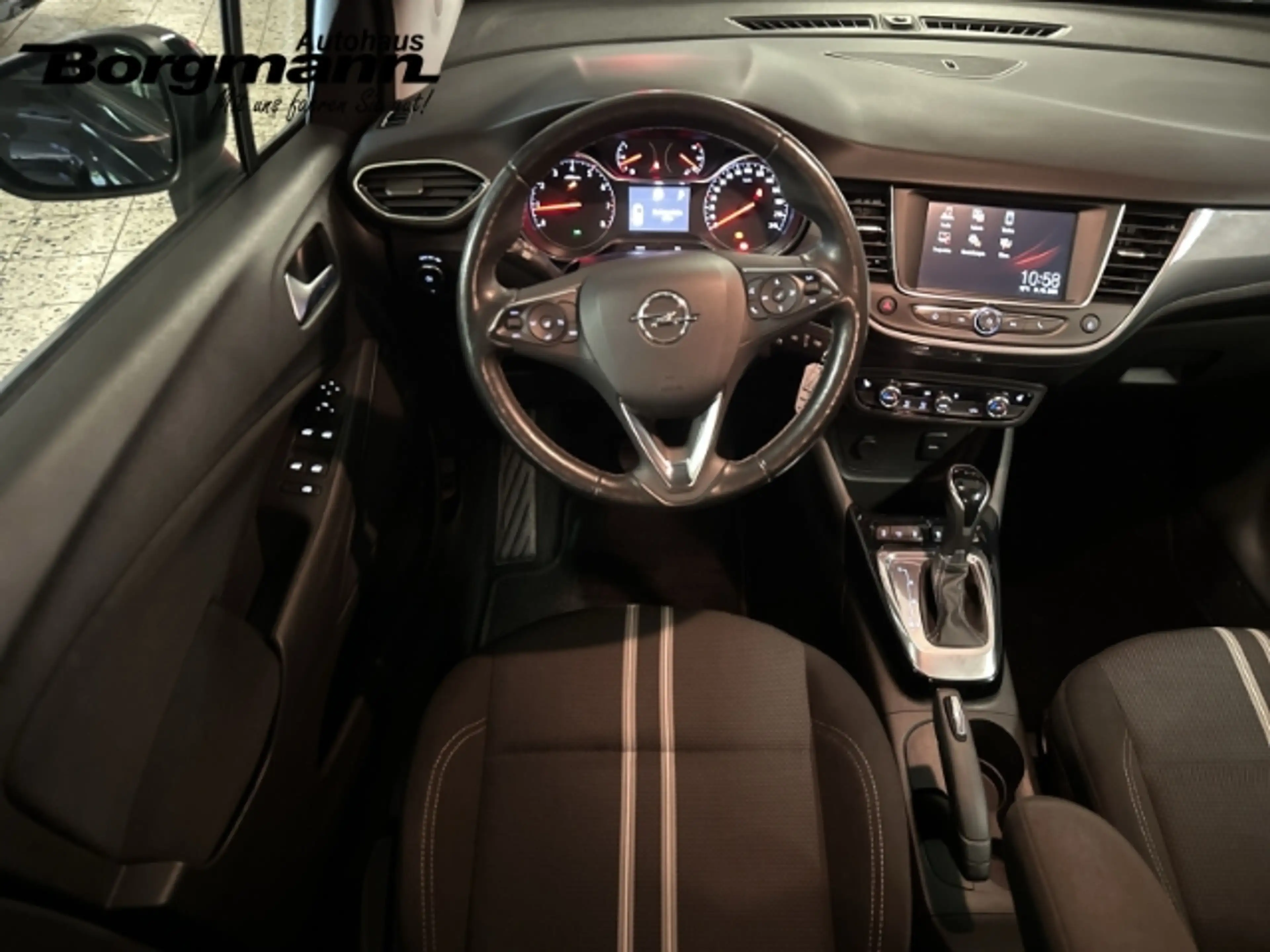 Opel Crossland 1.2 Elegance LED - Ganzjahresreifen - Apple Carpla — photo 11