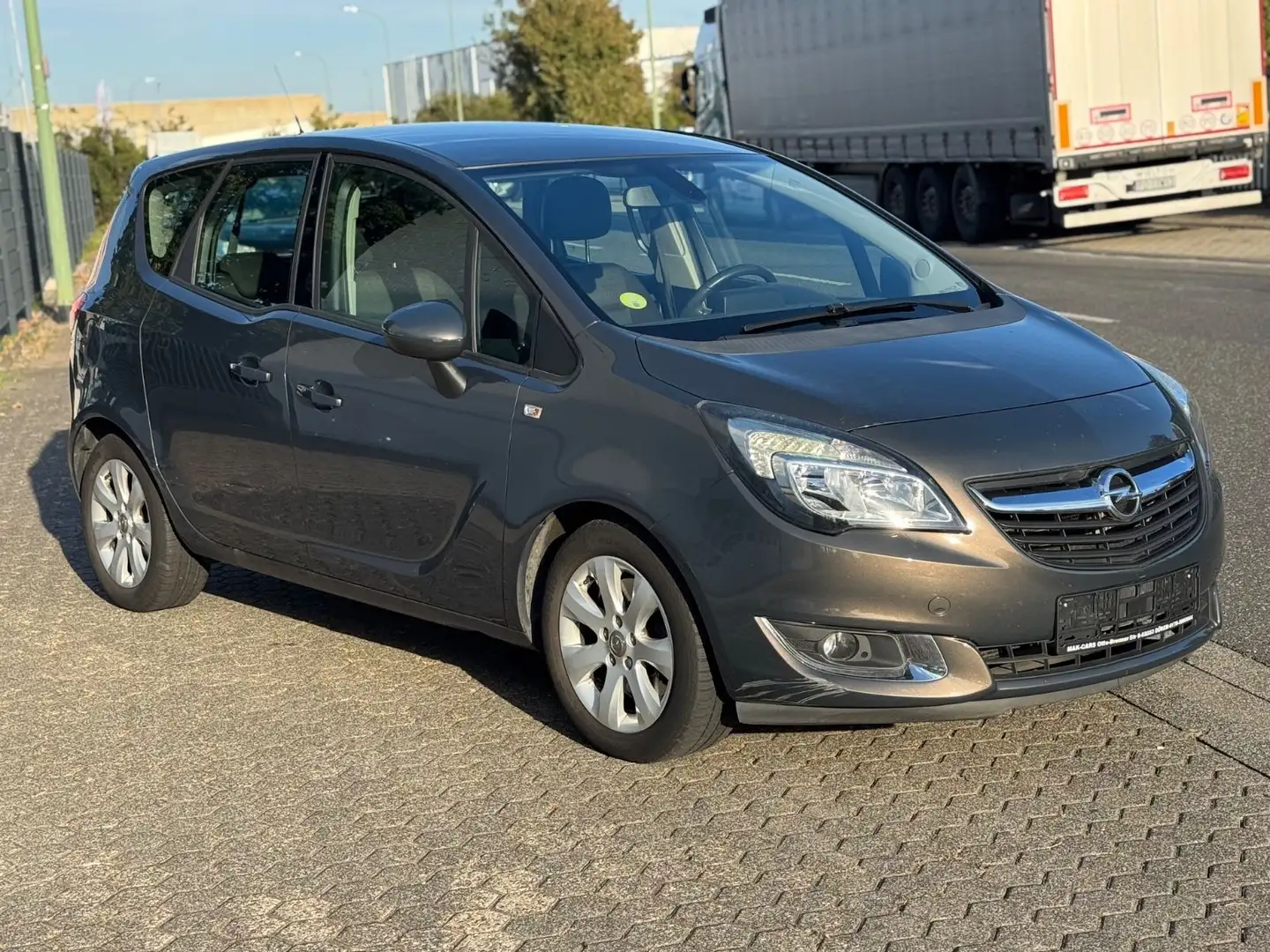 Opel Meriva B Edition/Klimaautomatik/Euro6 Grau - 2